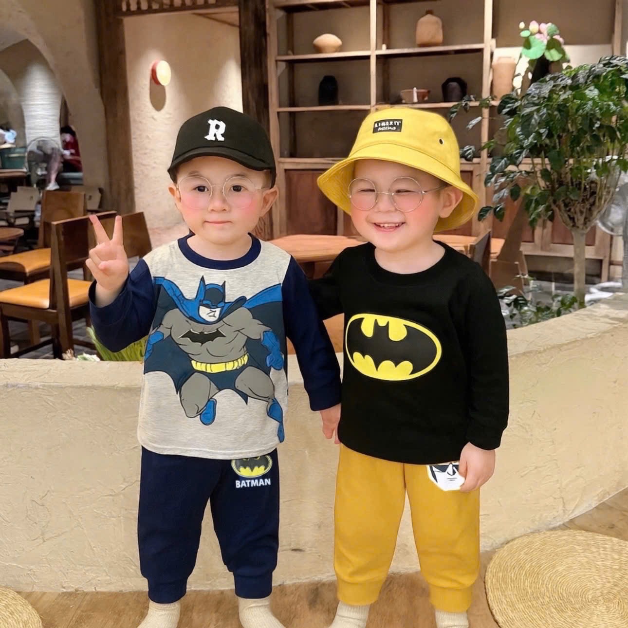 T842 - SET 2 BỘ BÉ TRAI DÀI TAY BATMAN PHỐI MÀU đen ghi
