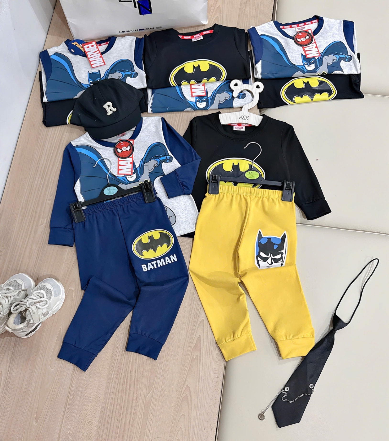 T842 - SET 2 BỘ BÉ TRAI DÀI TAY BATMAN PHỐI MÀU đen ghi