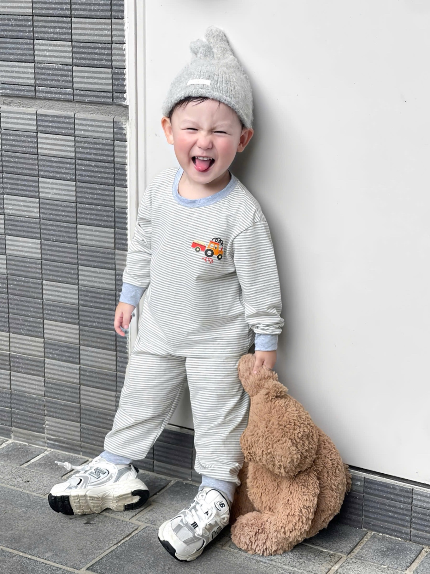 T856 - SET 2 BỘ BÉ TRAI DÀI TAY OTO kẻ trắng
