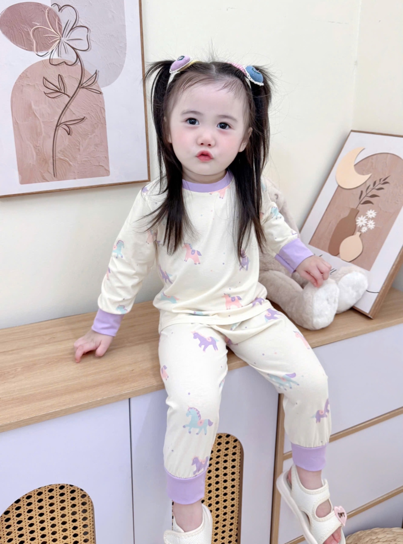 G708 - SET 2 BỘ BÉ GÁI DÀI TAY NGỰA R tím be