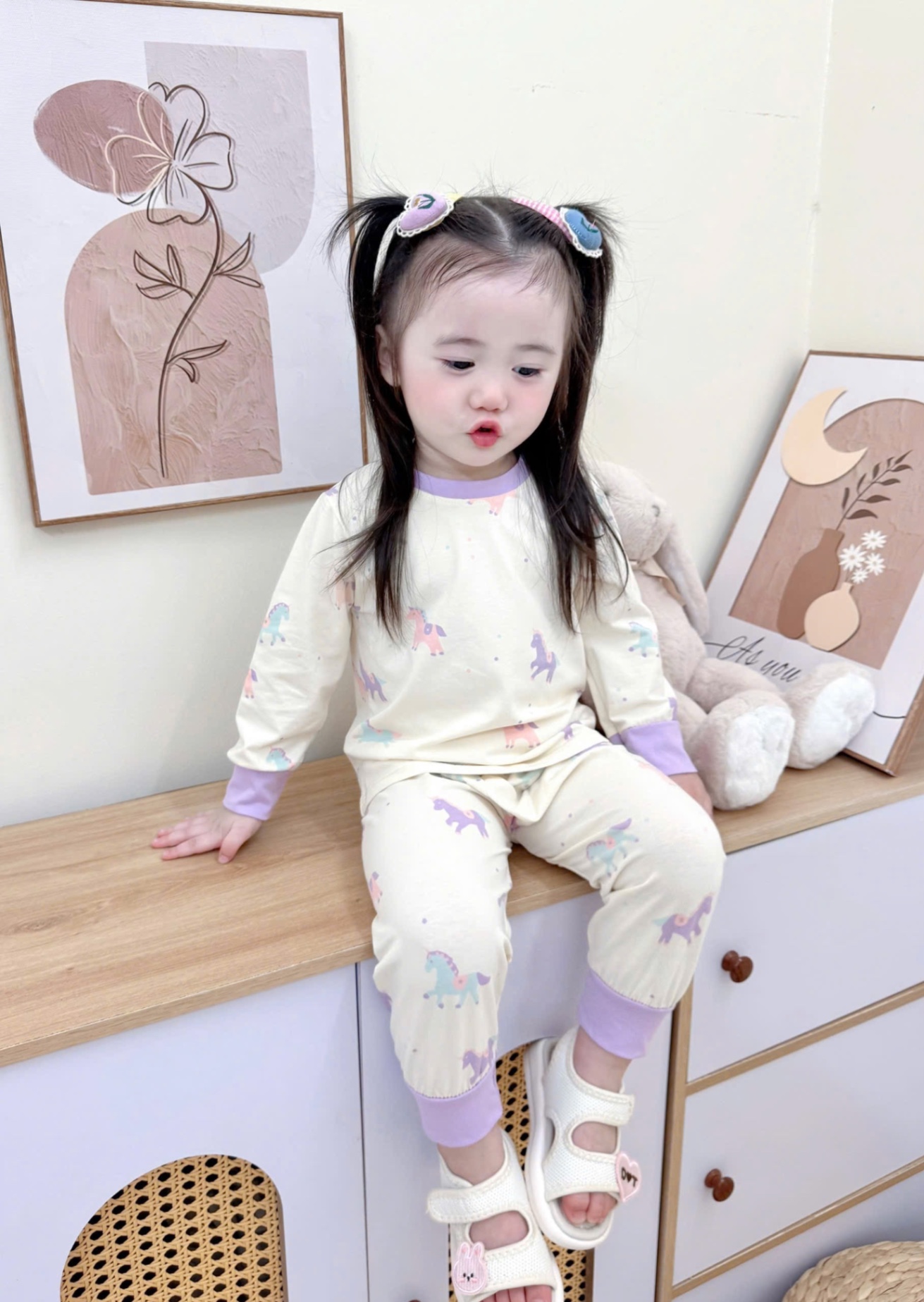 G708 - SET 2 BỘ BÉ GÁI DÀI TAY NGỰA R tím be