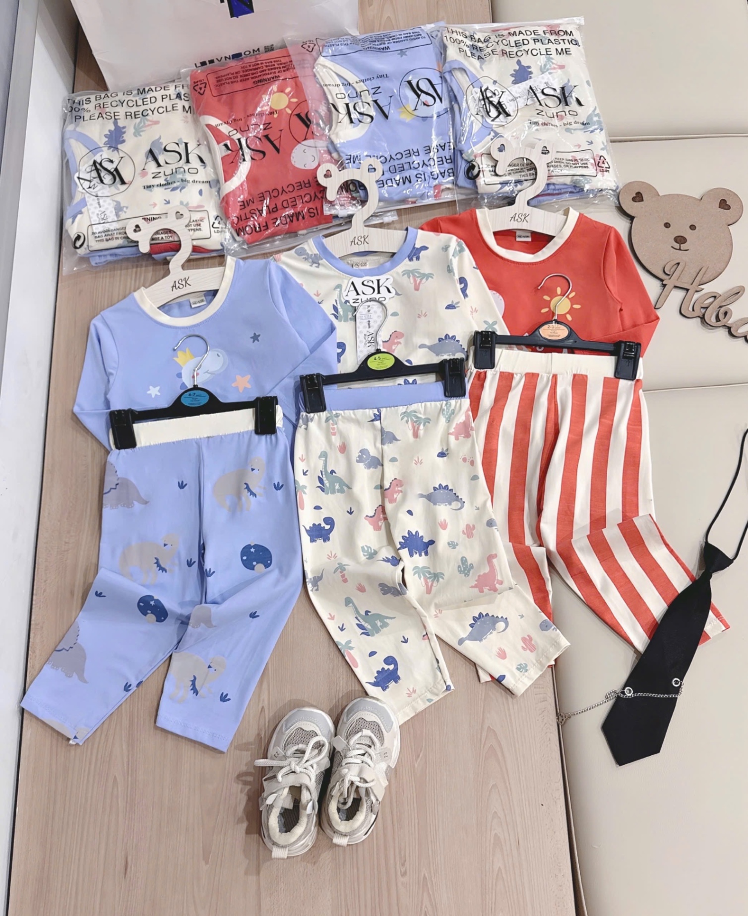 T866 - SET 3 BỘ BÉ TRAI DÀI TAY KHỦNG LONG SAO cam xanh be