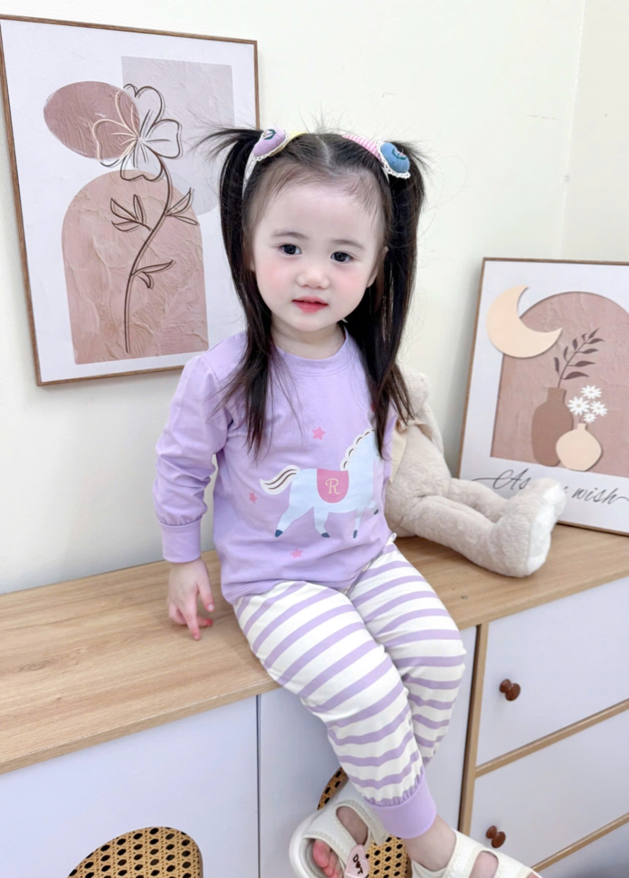 G708 - SET 2 BỘ BÉ GÁI DÀI TAY NGỰA R tím be
