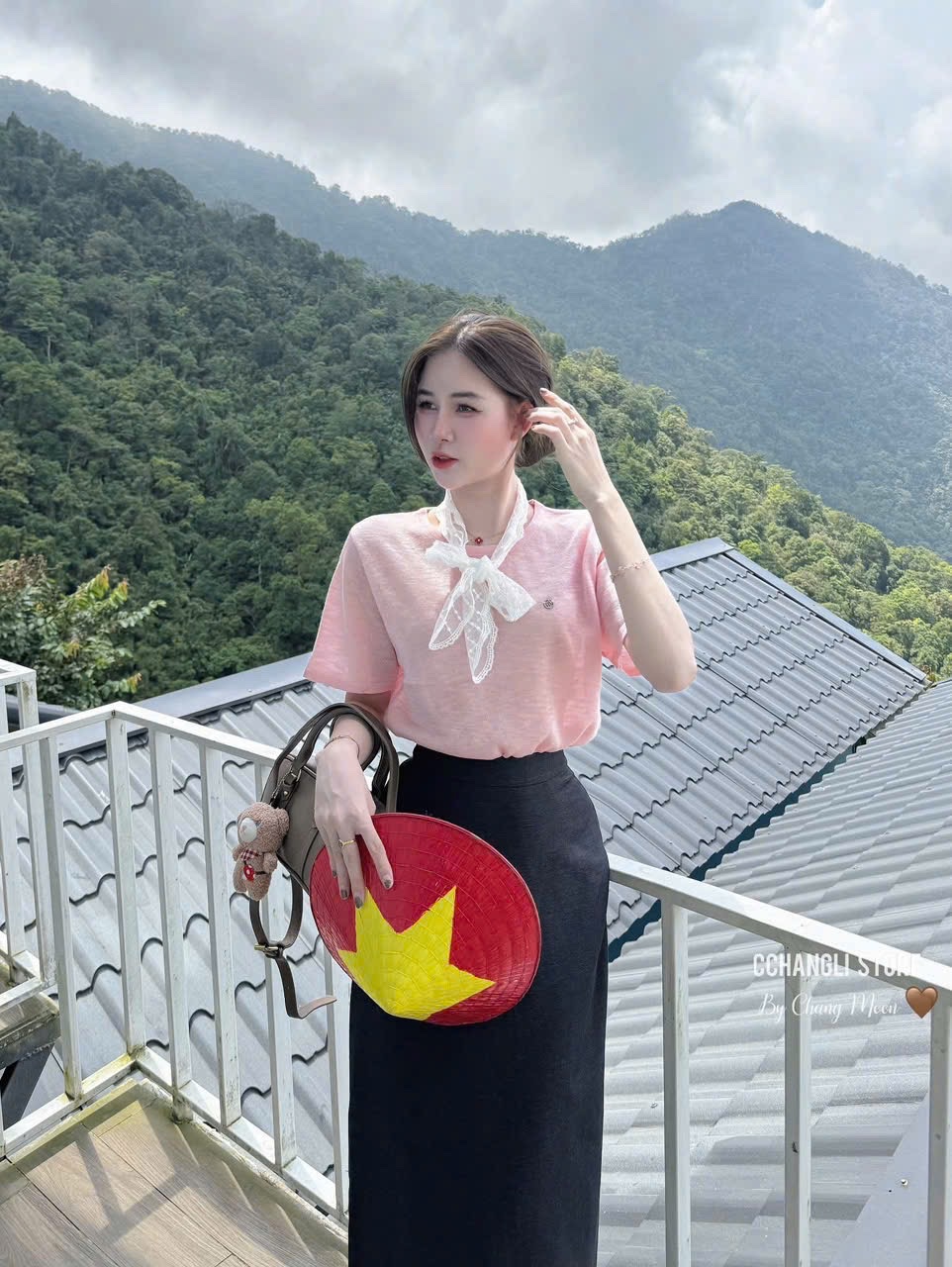 S155 - SET ÁO CỘC HỒNG NƠ REN TRẮNG CVAY ĐEN