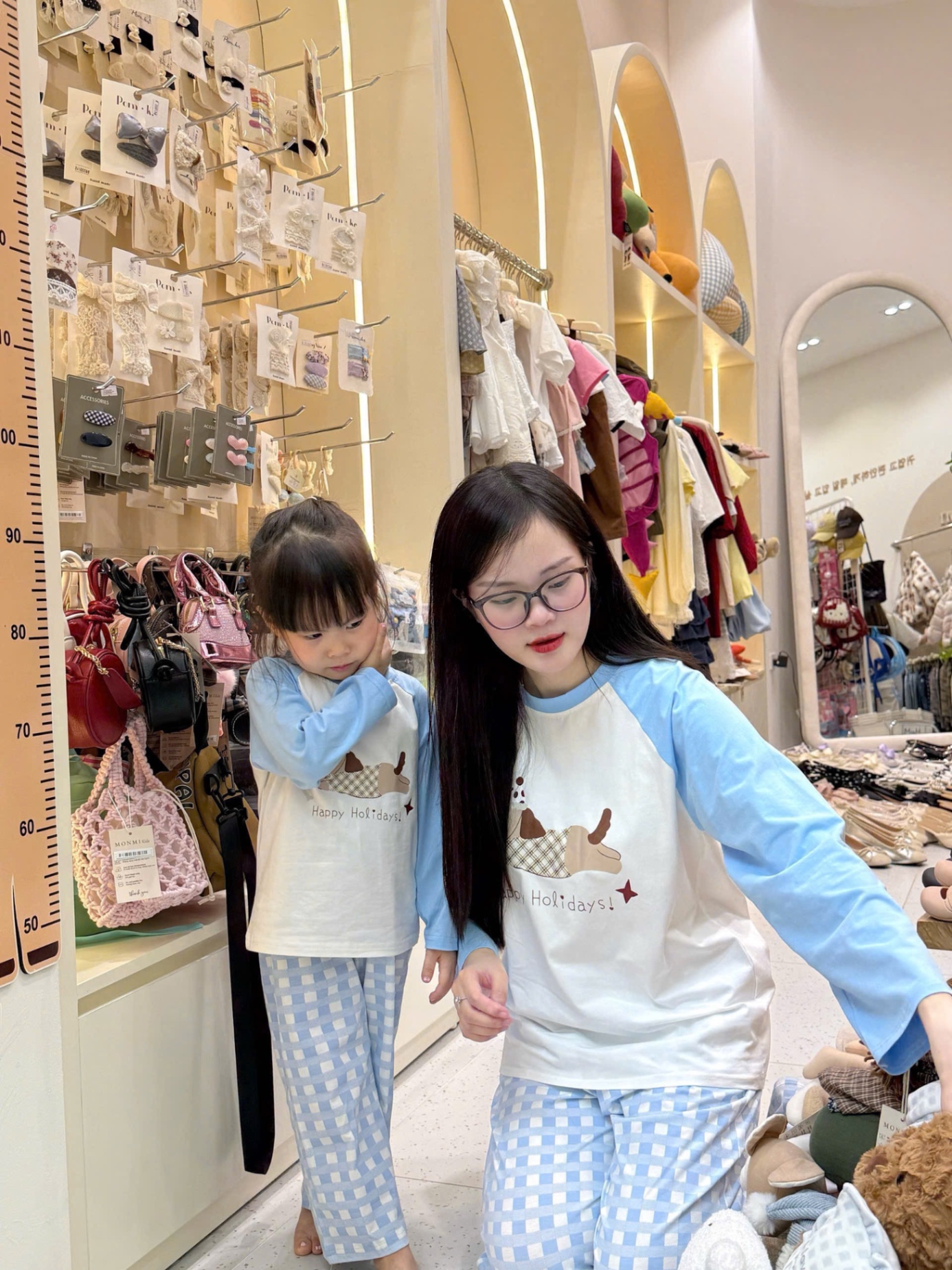 G743 - BỘ ĐÔI MẸ BÉ TRẮNG TAY XANH CHÓ Holiday