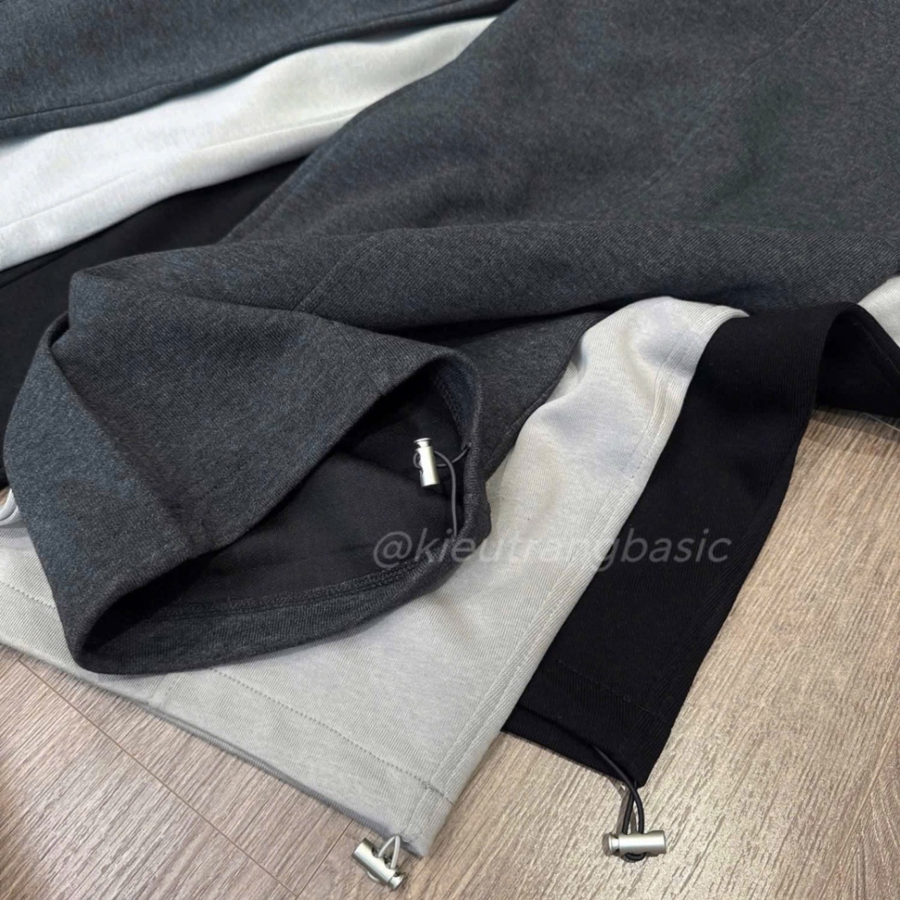 QNU623 - QUẦN MÌ NỈ BAGGY SUÔNG RÚT GẤU M406