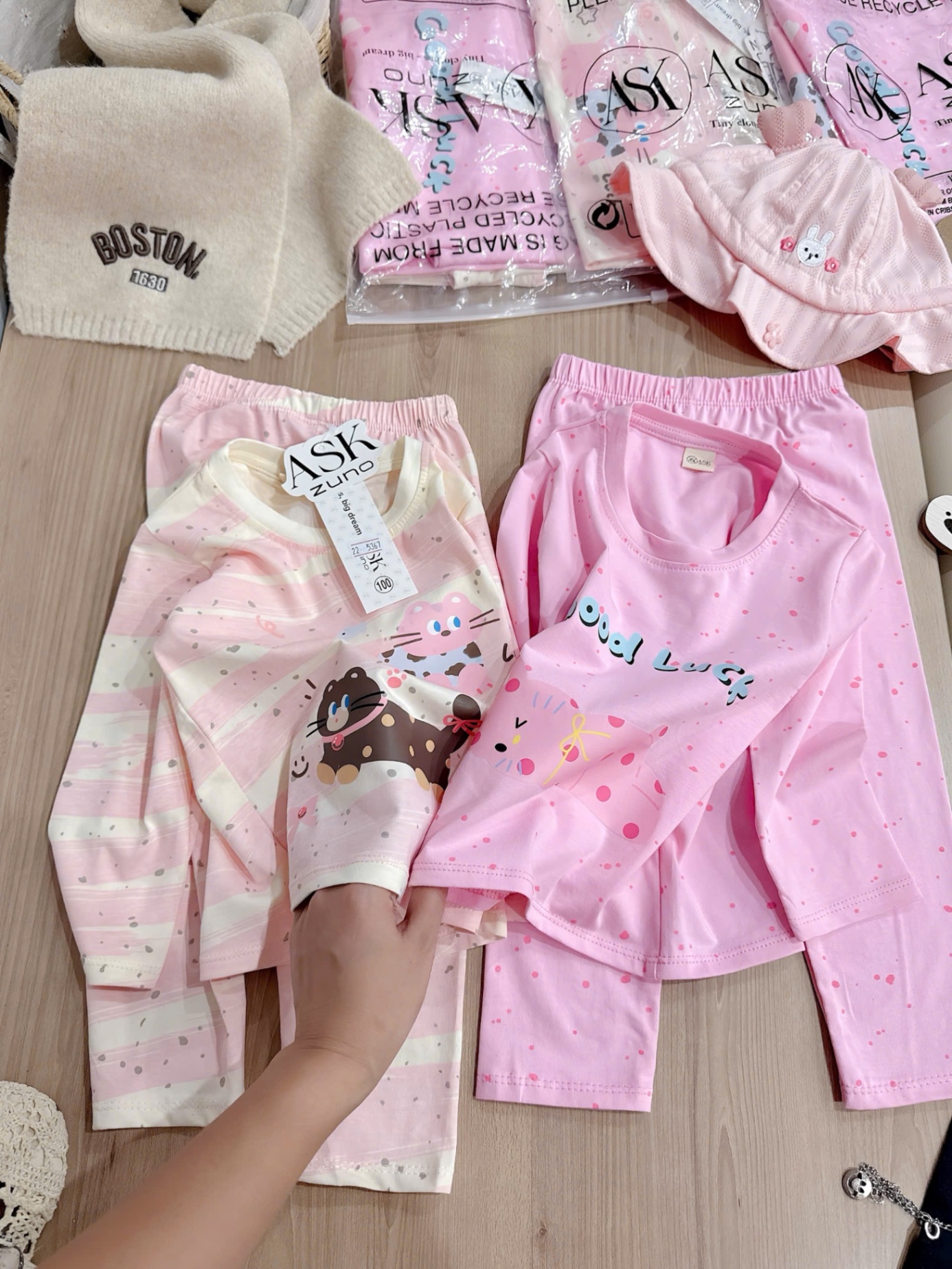 G739 - SET 2 BỘ BÉ GÁI DÀI TAY CHẤM BI HỒNG GOOD LUCK