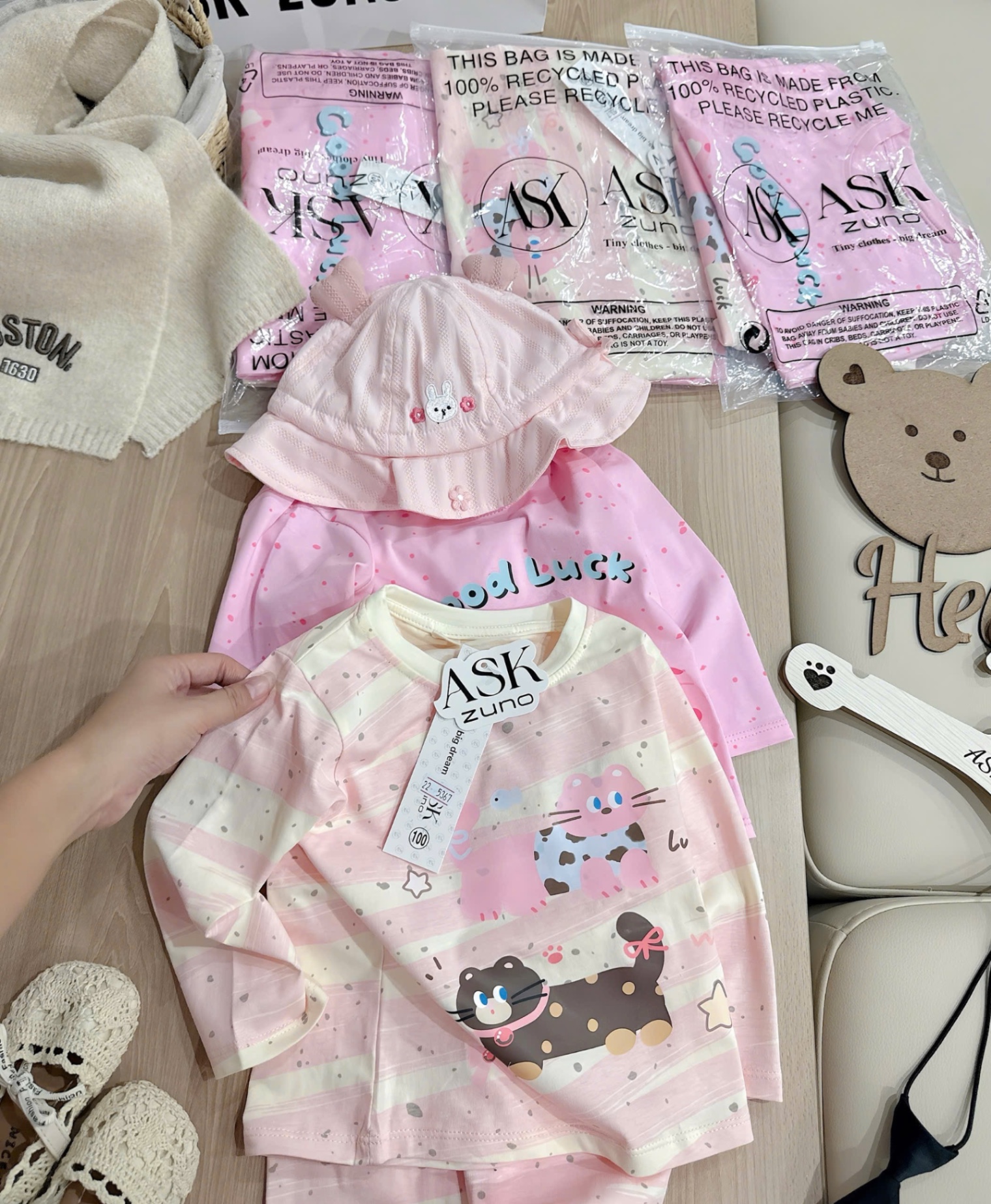 G739 - SET 2 BỘ BÉ GÁI DÀI TAY CHẤM BI HỒNG GOOD LUCK