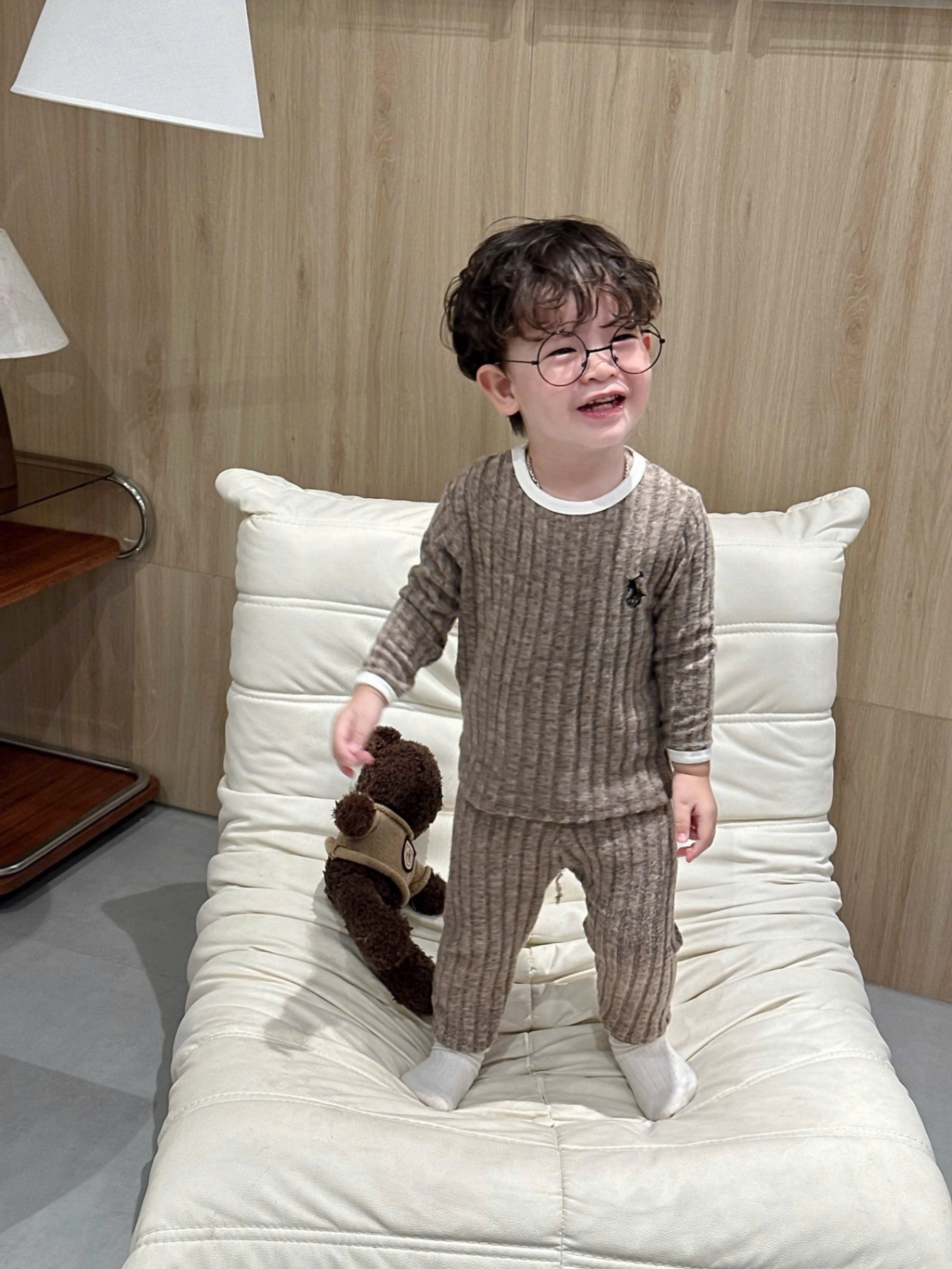 T911 - SET 2 BỘ BÉ TRAI ĐŨA LÔNG DÀI TAY KỊ SĨ CỔ VIỀN