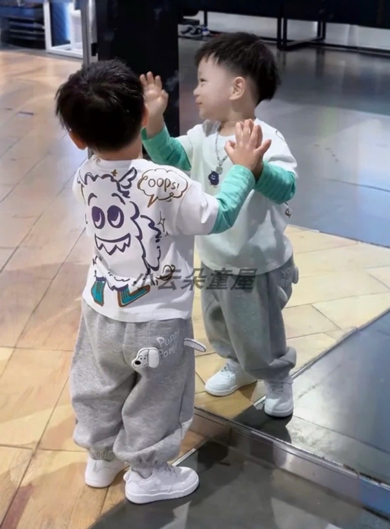 QB332 - SET 2 QUẦN NỈ BÉ TRAI TÚI PUPPY