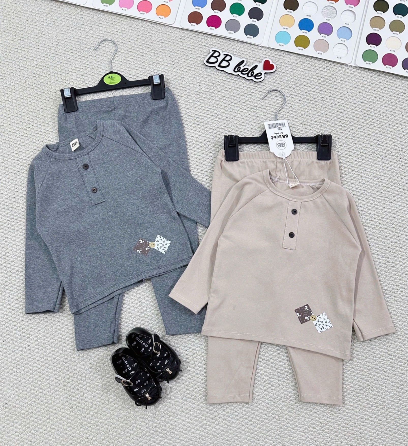 T915 - SET 2 BỘ BÉ TRAI DÀI TAY ZIP xám nâu CỔ CÚC