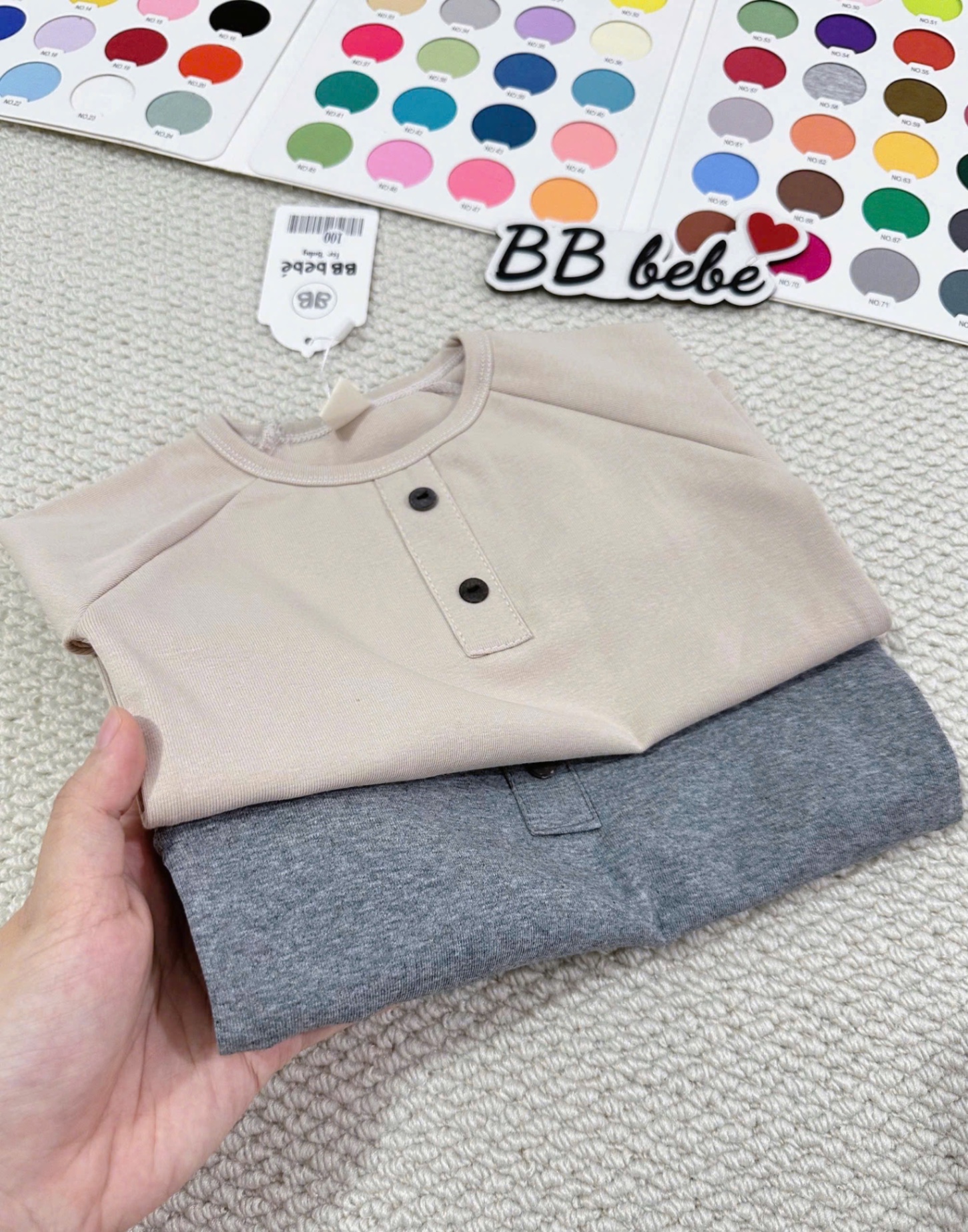 T915 - SET 2 BỘ BÉ TRAI DÀI TAY ZIP xám nâu CỔ CÚC