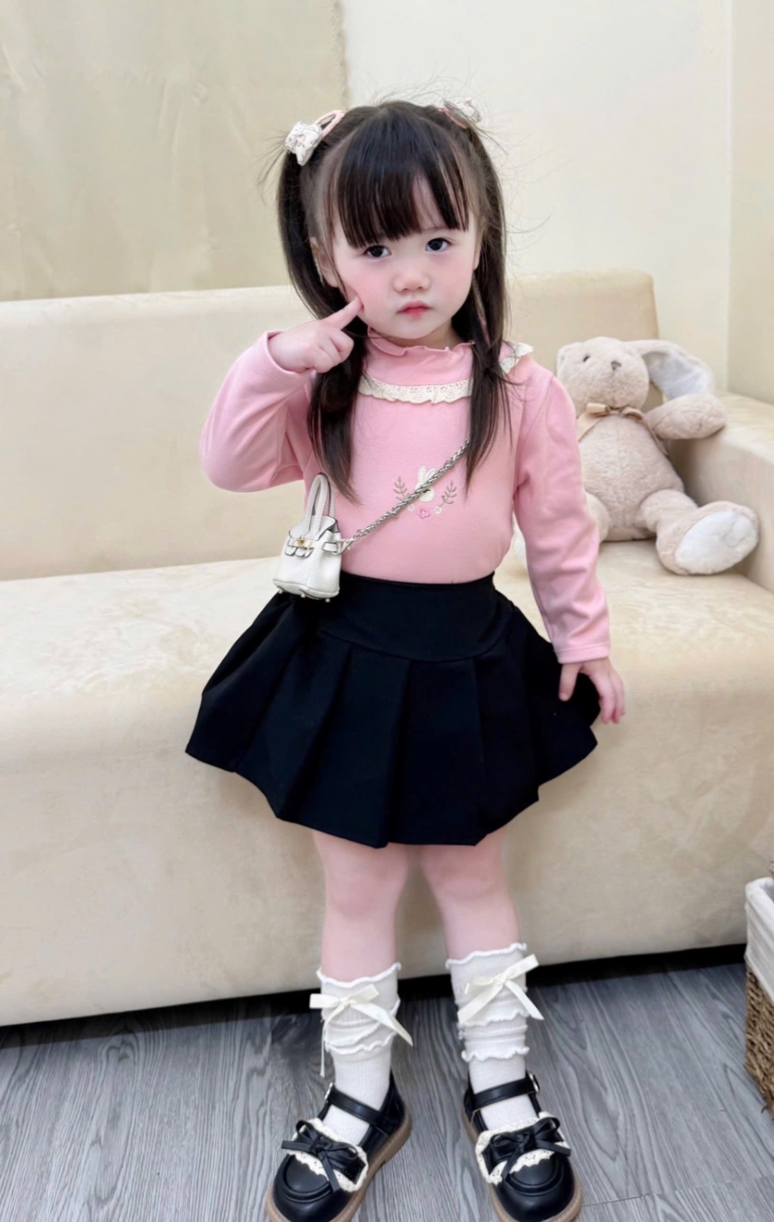 AB785 - SET 2 ÁO BÉ GÁI ZIP LÔNG CỔ BÈO THÊU GẤU hồng be