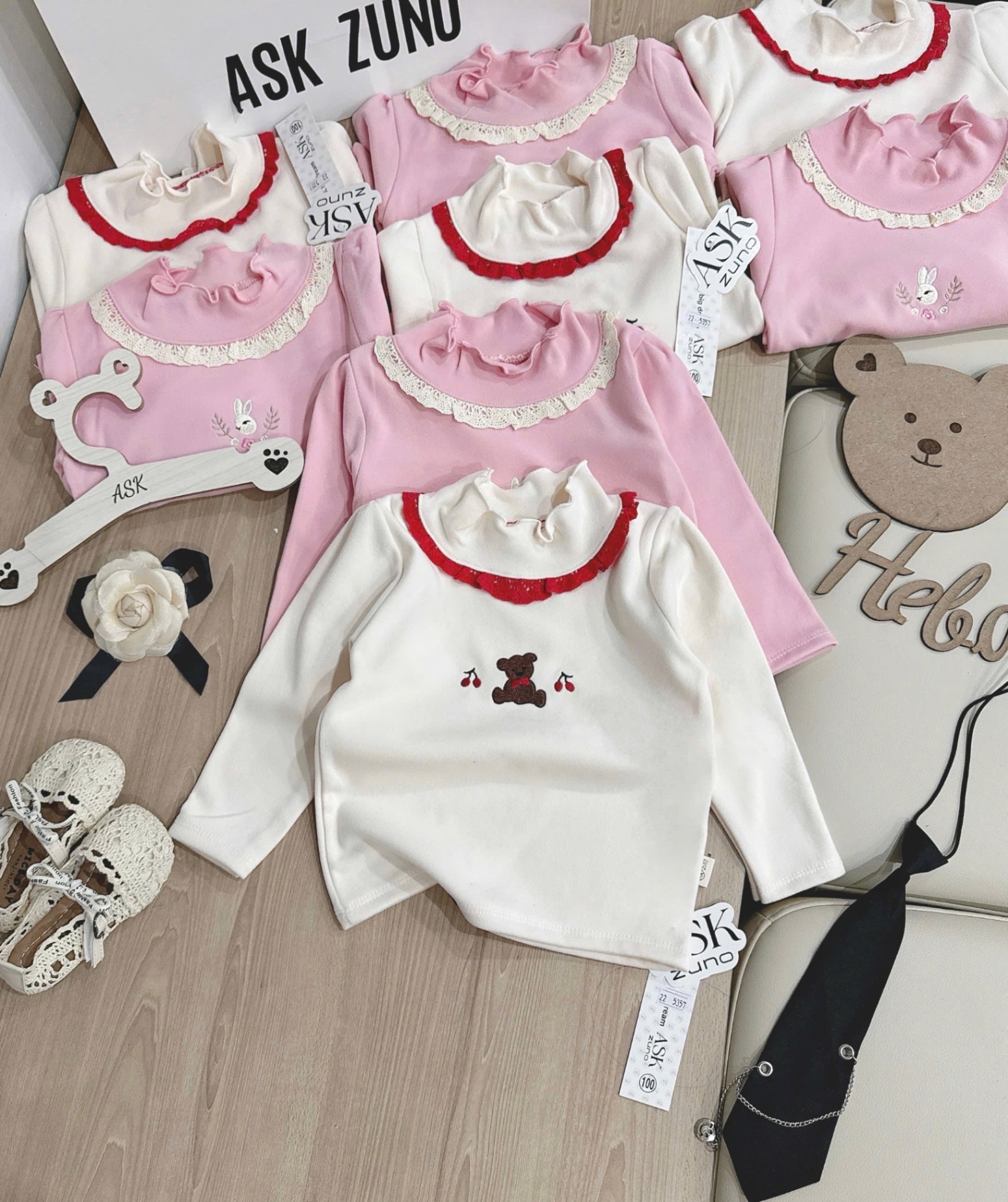 AB785 - SET 2 ÁO BÉ GÁI ZIP LÔNG CỔ BÈO THÊU GẤU hồng be