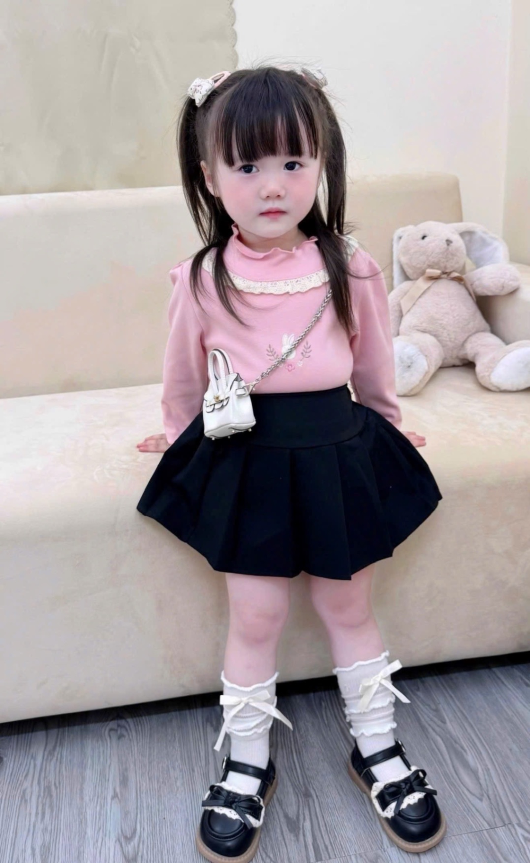 AB785 - SET 2 ÁO BÉ GÁI ZIP LÔNG CỔ BÈO THÊU GẤU hồng be