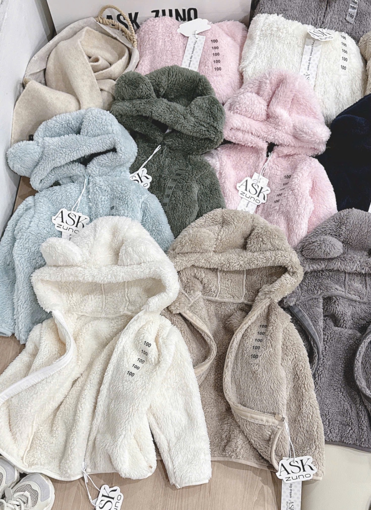 AB789 - ÁO KHOÁC LÔNG CỪU BÉ MŨ LIỀN