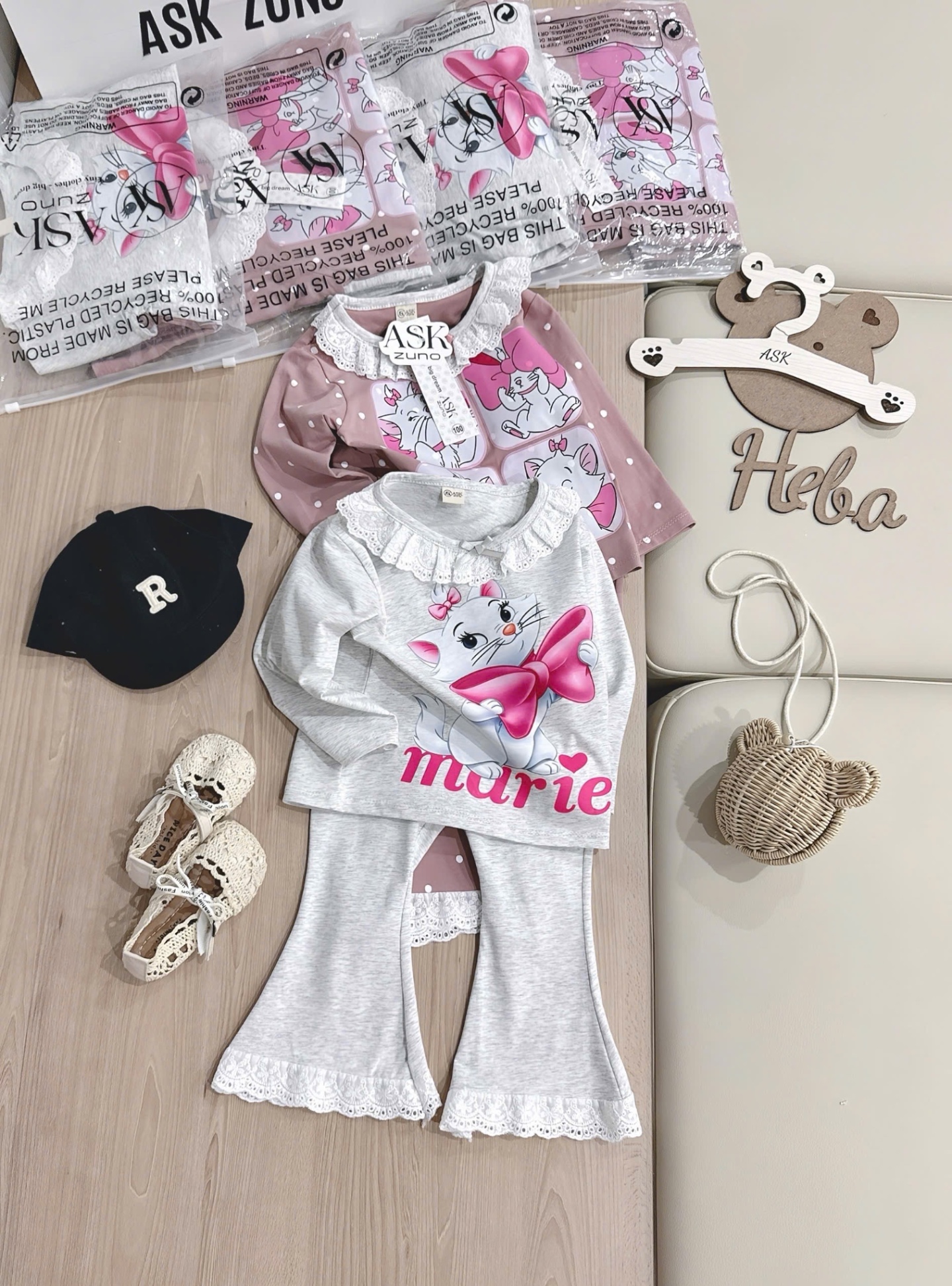 G746 - SET 2 BỘ BÉ GÁI DÀI TAY MÈO MERIE REN QUẦN LOE