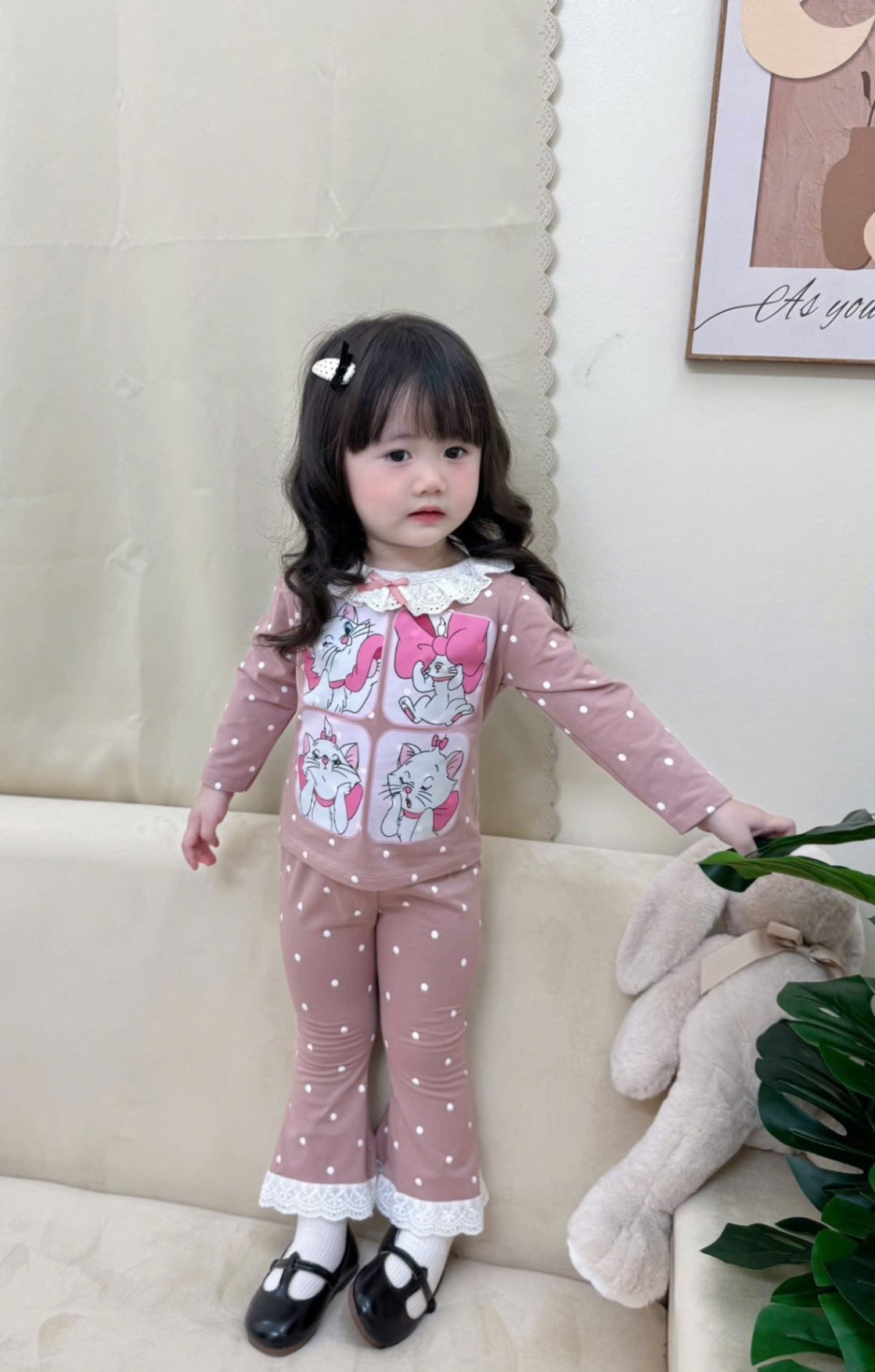 G746 - SET 2 BỘ BÉ GÁI DÀI TAY MÈO MERIE REN QUẦN LOE