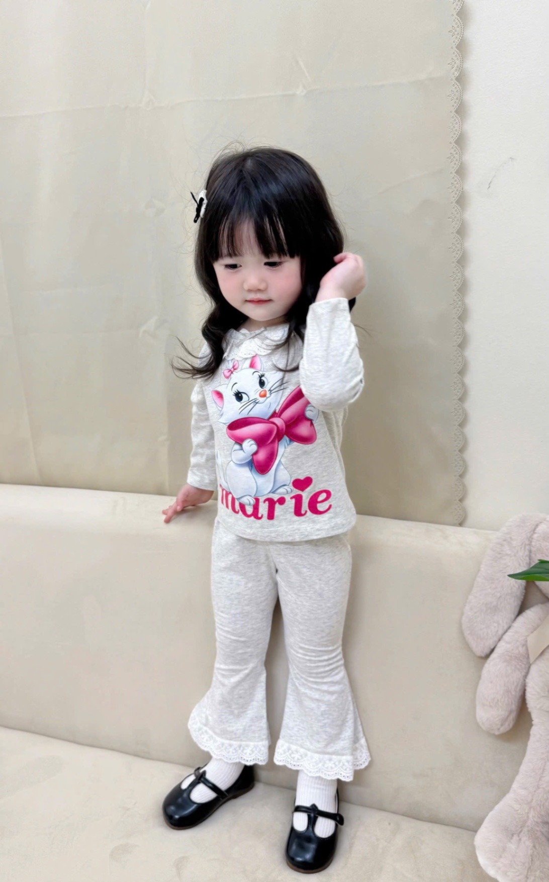 G746 - SET 2 BỘ BÉ GÁI DÀI TAY MÈO MERIE REN QUẦN LOE
