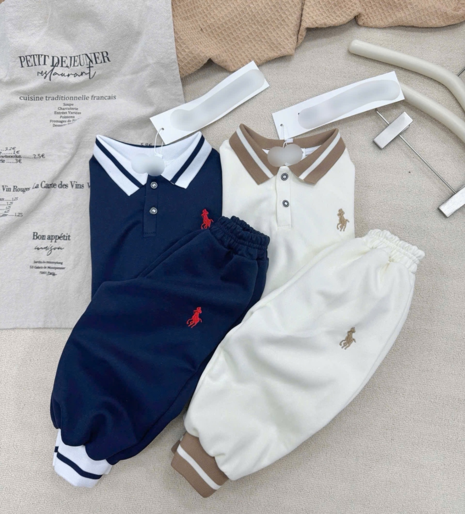 T933 - BỘ NỈ BÉ TRAI HAIDA CỔ POLO VIỀN THÊU KỊ SĨ
