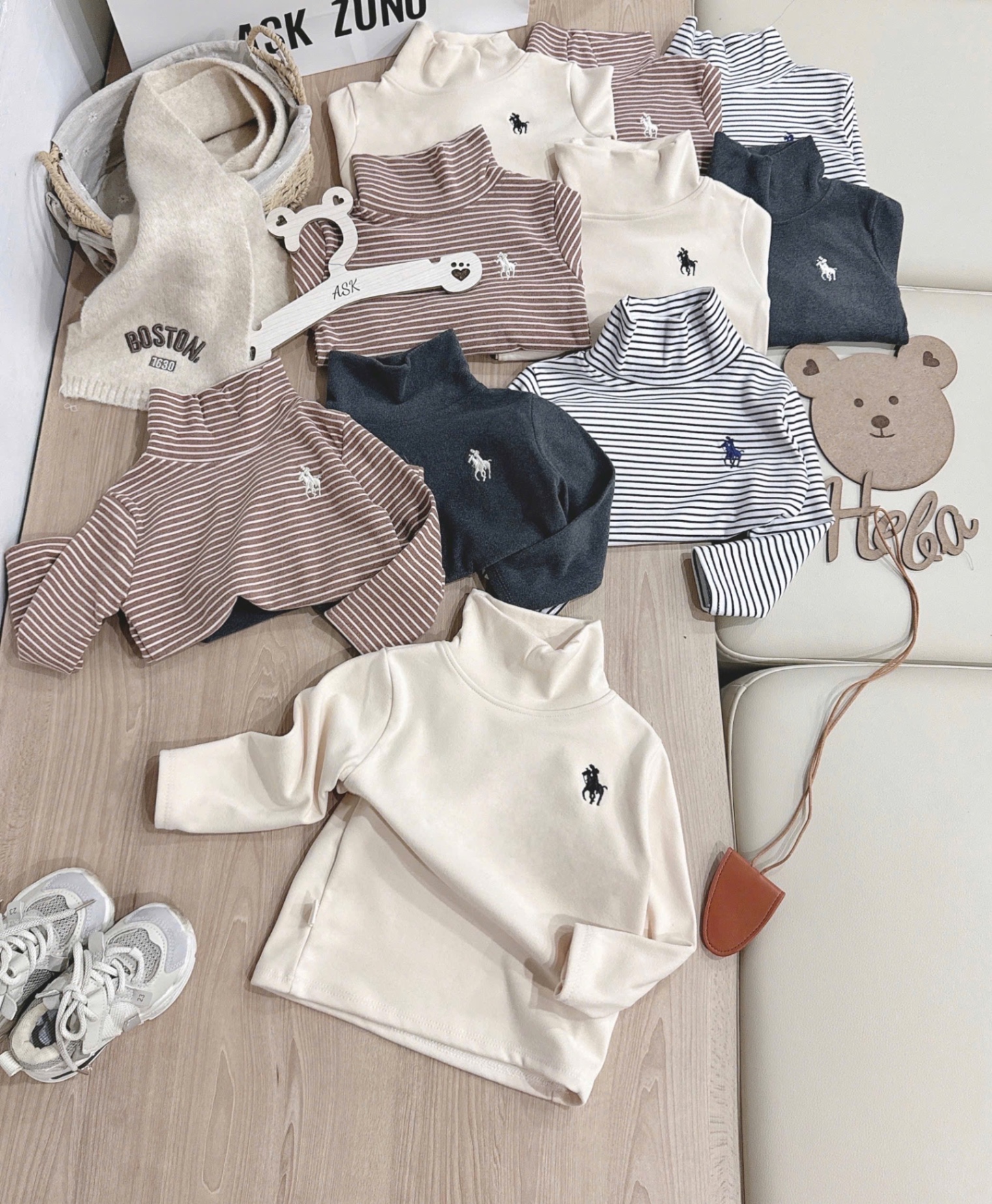 AB793 - SET 4 ÁO BÉ TRAI ZIP LÔNG CỔ LỌ THÊU KỊ SĨ