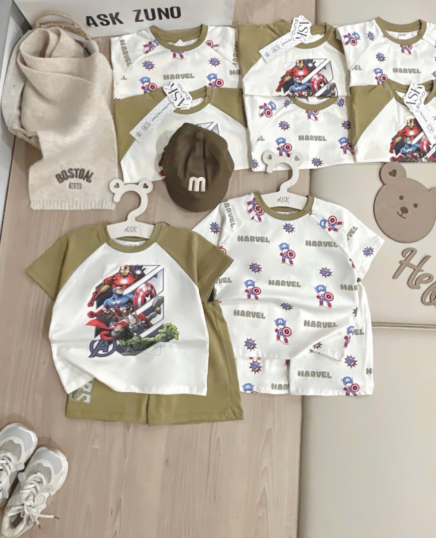 T936 - SET 2 BỘ ĐÙI BÉ TRAI MARVEL TRẮNG TAY RÊU