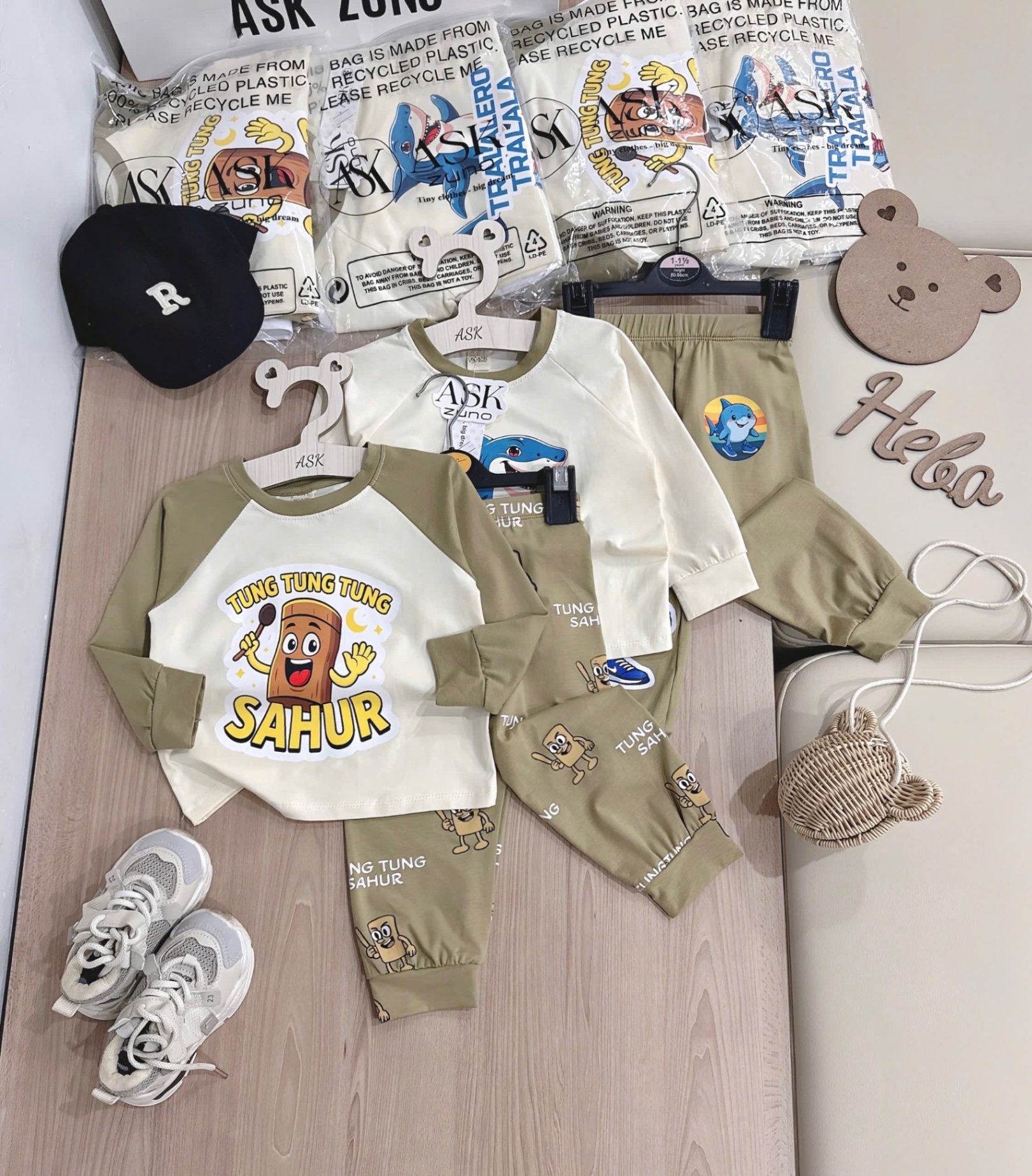 T944 - SET 2 BỘ BÉ TRAI DÀI TAY TUNGTUNG TRALA BE QUẦN RÊU