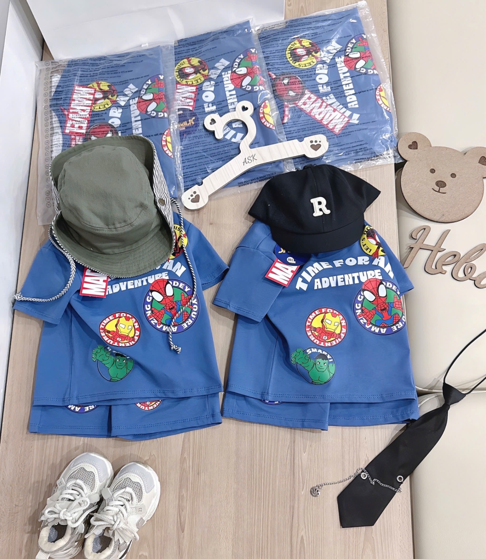 T955 - BỘ ĐÙI BÉ TRAI XANH DƯƠNG MARVEL TIME ADVENTURE