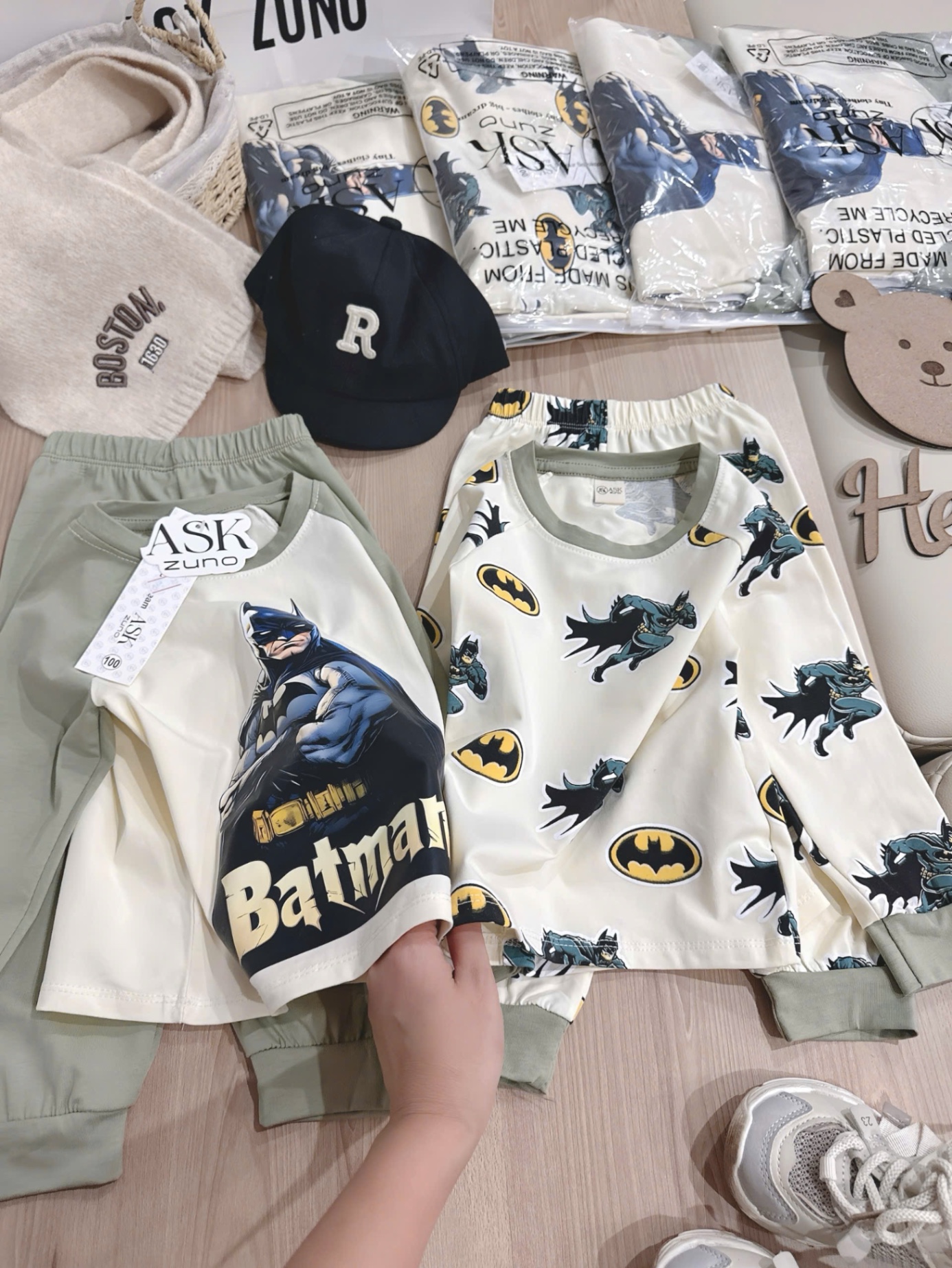 T949 - SET 2 BỘ BÉ TRAI DÀI TAY BATMAN BE TAY RÊU