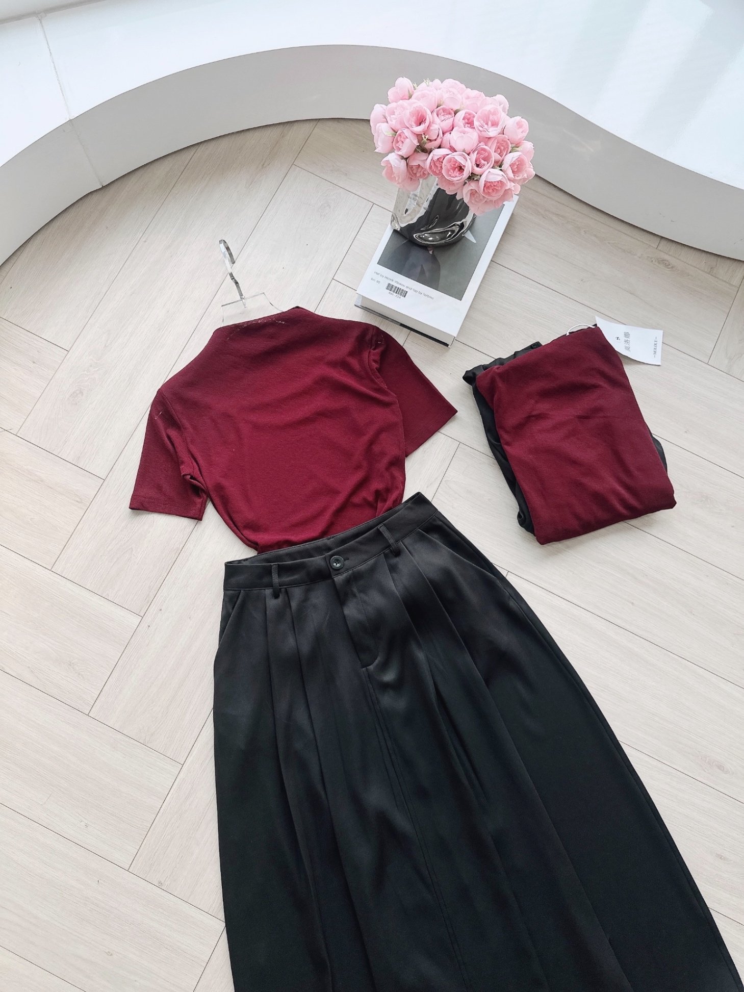S183 - SET ÁO ĐỎ 3CT MIX ÁO 2S CVAY ĐEN DÀI