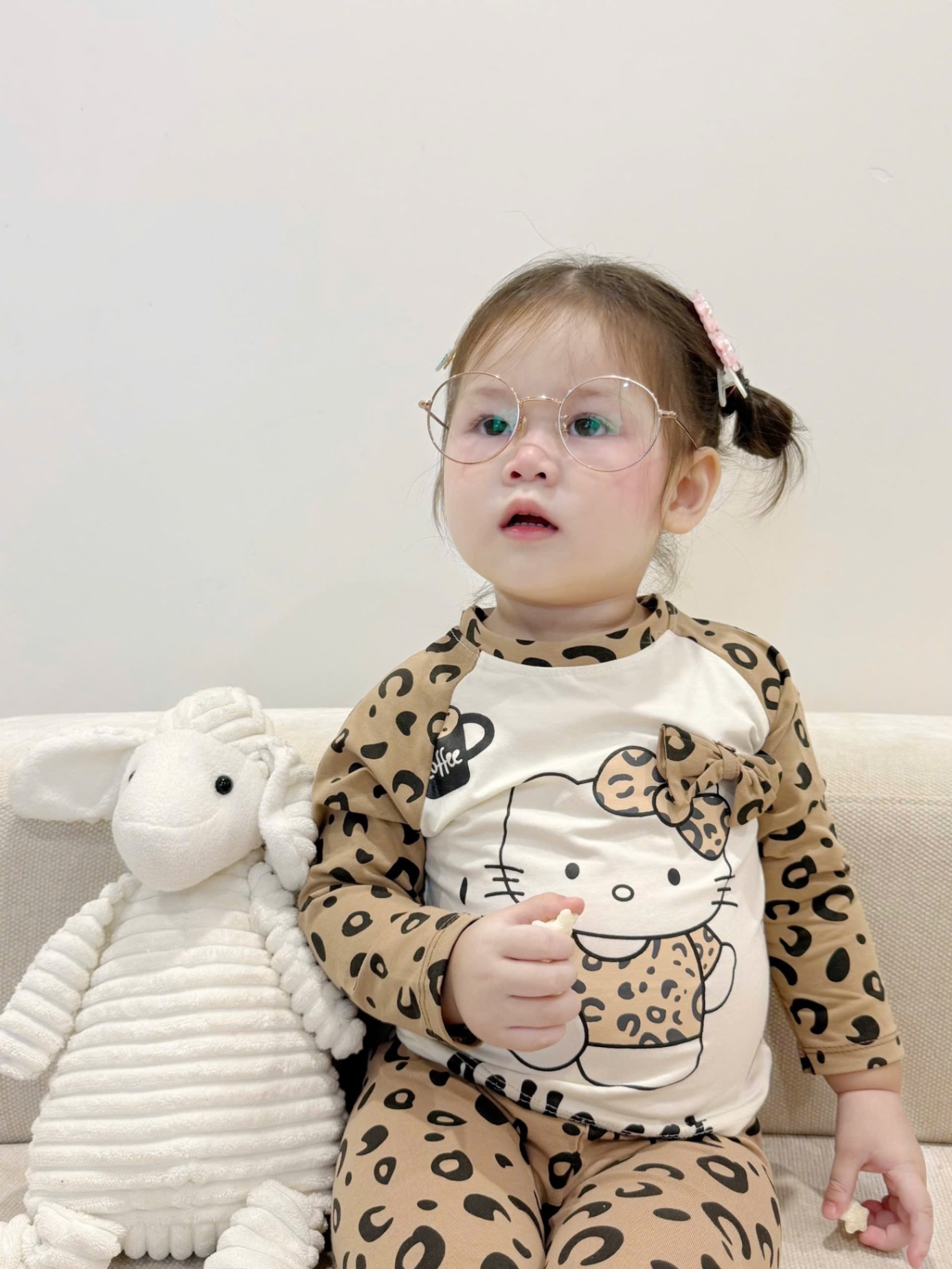 G772 - SET 2 BỘ BÉ GÁI DÀI TAY MÈO KITTY hồng da báo