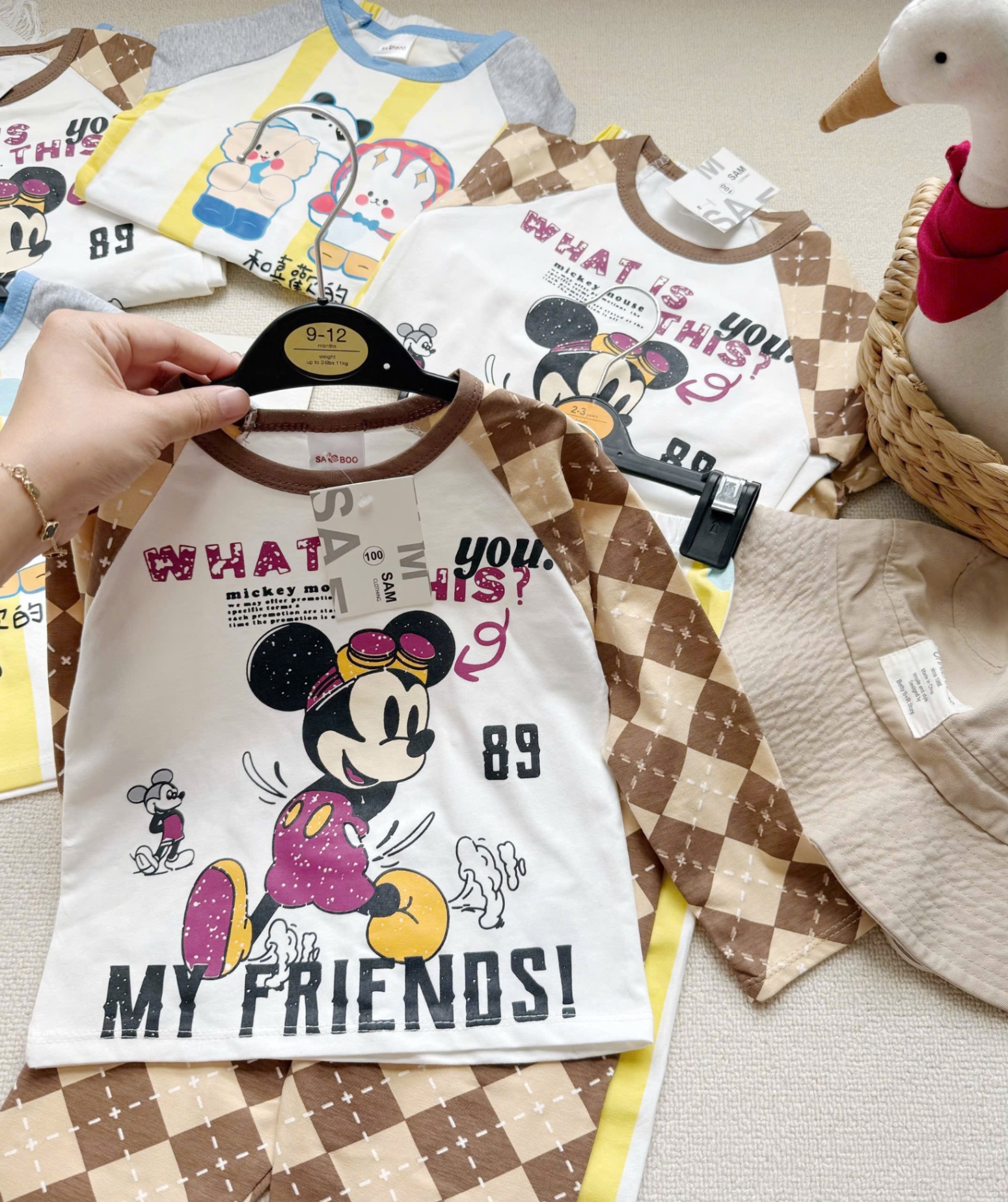 T977 - SET 2 BỘ BÉ TRAI DÀI PHỐI TAY MICKEY 89