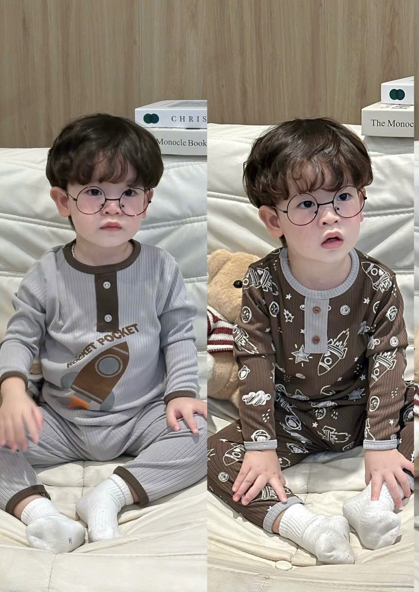 T994 - SET 2 BỘ BÉ TRAI GÂN ĐŨA TÊN LỬA ROCKET nâu xám