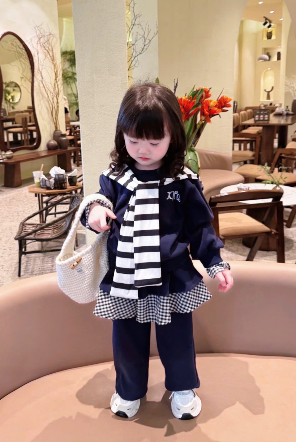 G784 - BỘ NỈ BÉ GÁI HAIDA THAN BÈO KẺ KÈM KHĂN XNQ