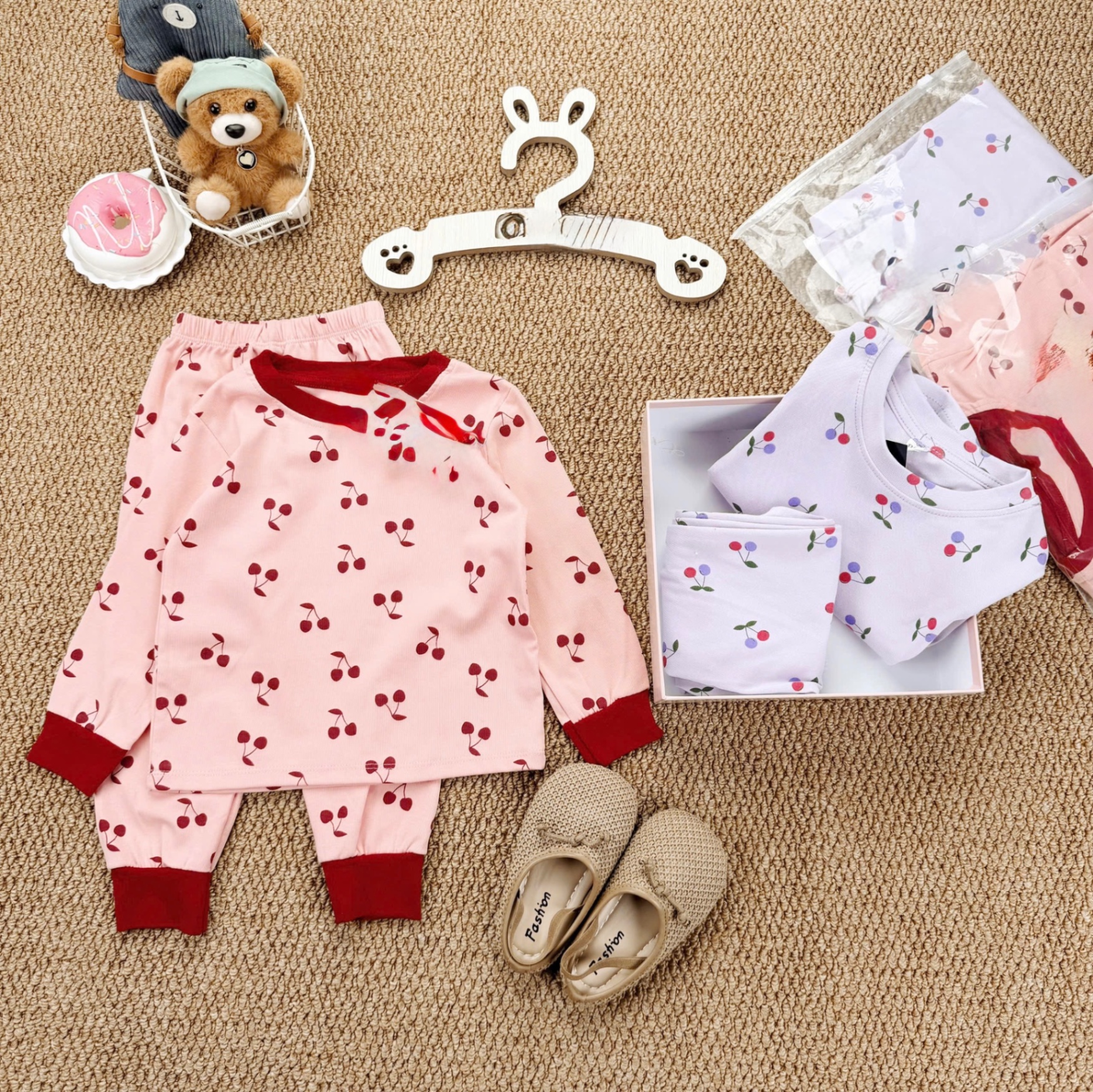 G788 - SET 2 BỘ BÉ GÁI ZIP DÀI TAY CHERRY