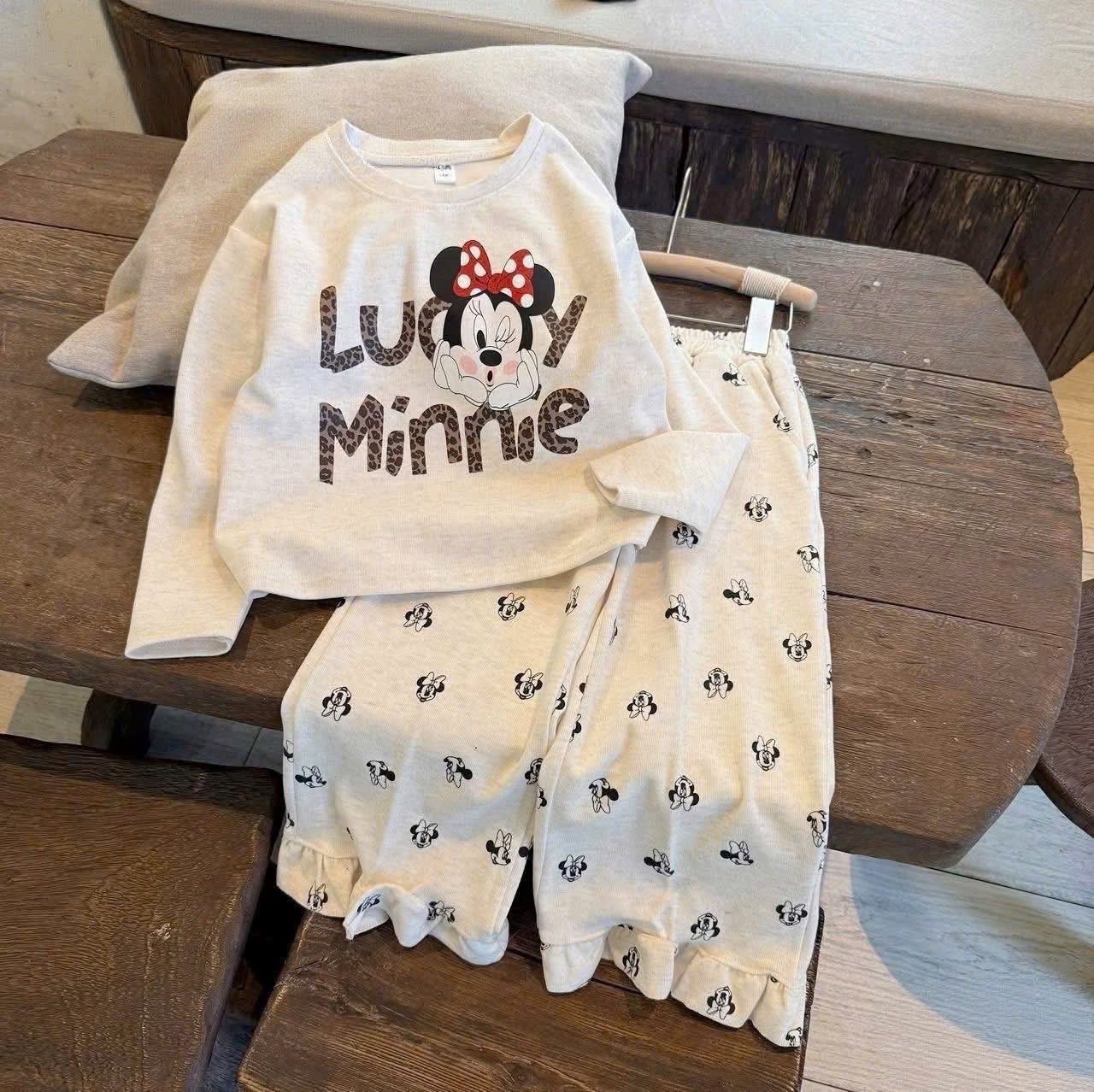 G801 - BỘ BÉ GÁI LEN THỎ BÈO GẤU MICKEY Minnie