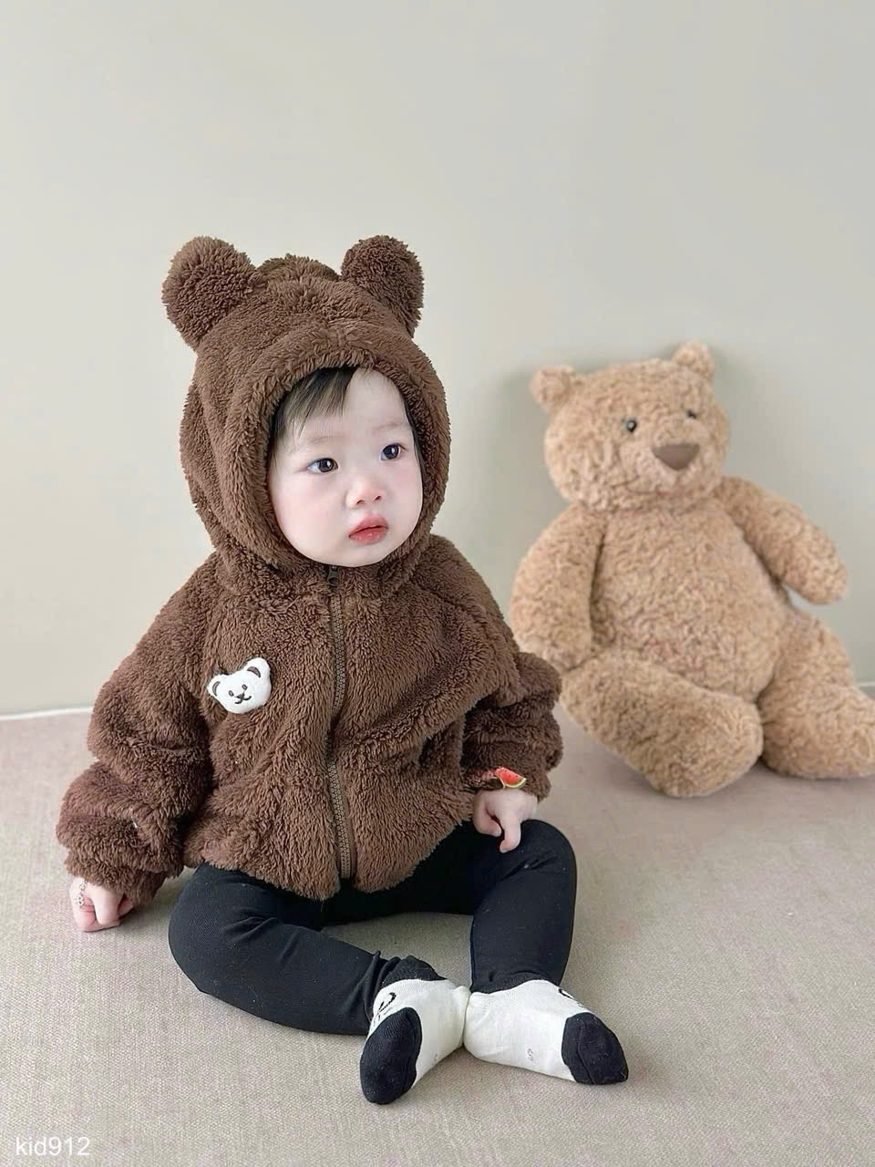 AB822 - ÁO KHOÁC LÔNG BÉ MŨ LIỀN ĐÍNH GẤU