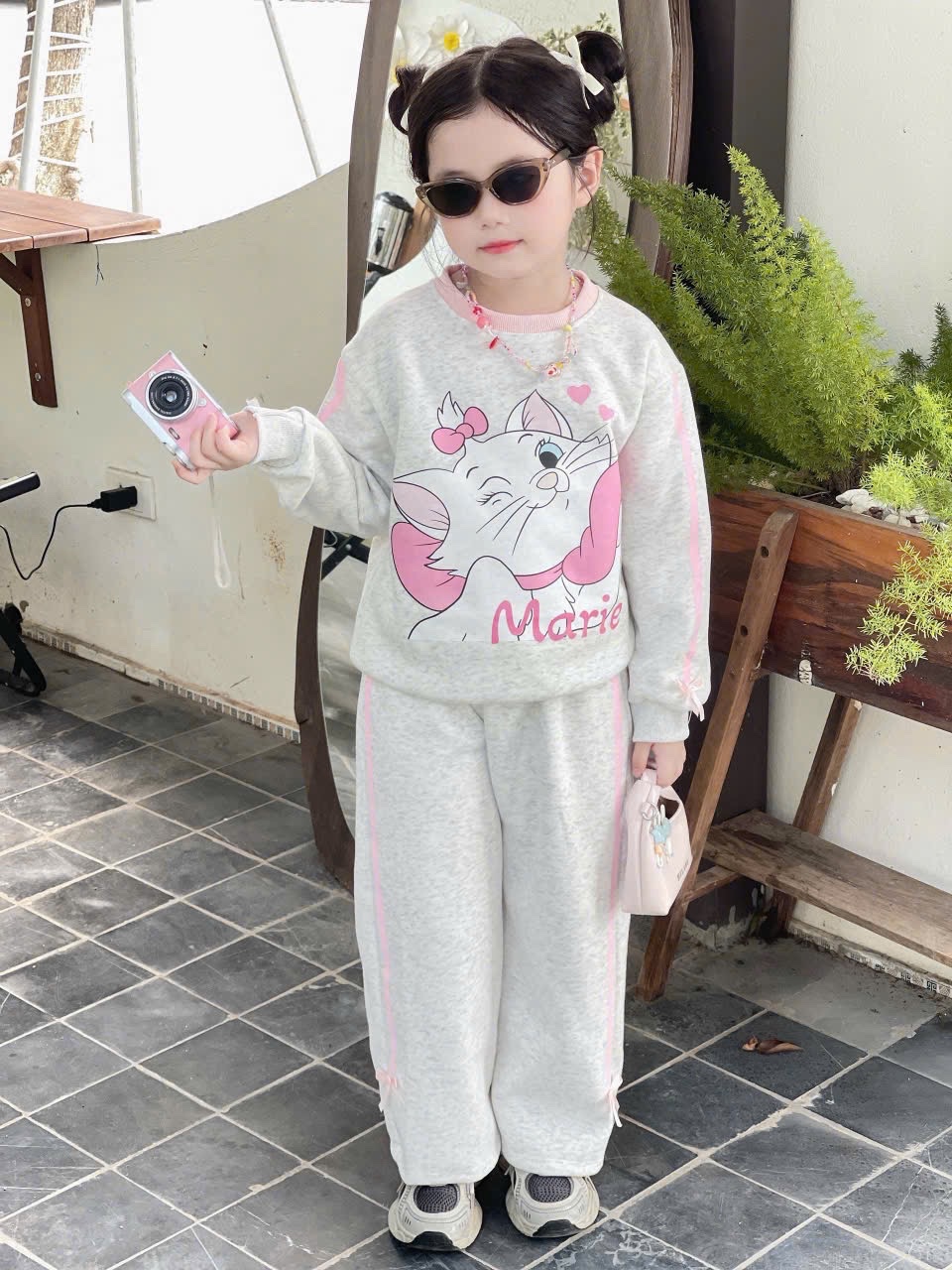 G812 - BỘ NỈ BÉ GÁI SIZE NHỠ ĐÍNH NƠ MÈO Marie