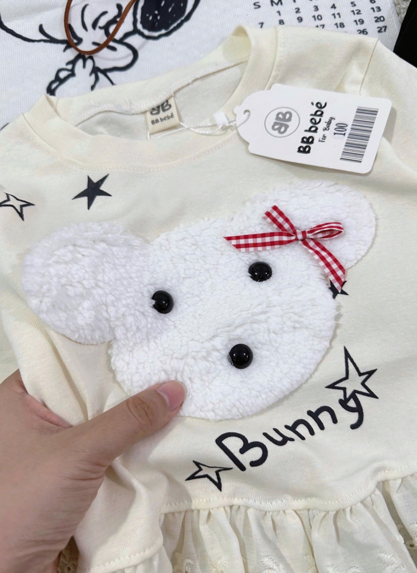 G807 - BỘ BÉ GÁI ÁO BE GẤU NỔI BUNNY QUẦN ĐEN NƠ