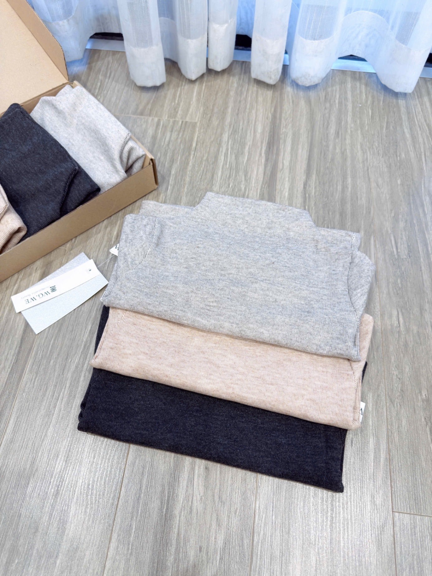 AB829 - SET 3 ÁO BÉ ZIP TĂM CAO CỔ đen xám be