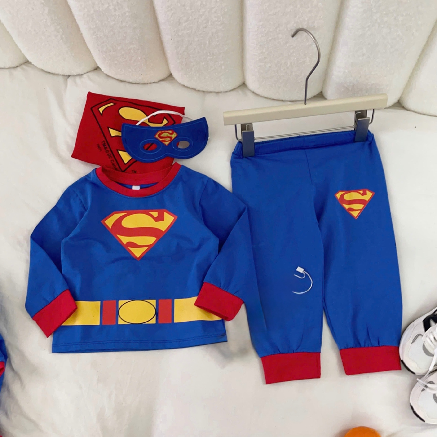 T019 - SET BÉ TRAI 4CT XANH ĐỎ SPIDERMAN KÈM CHOÀNG