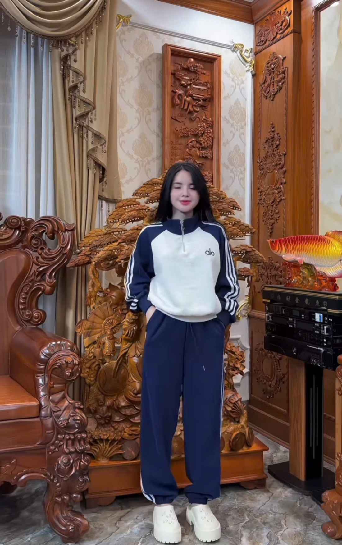 S216 - BỘ NỈ NỮ HAIDA CỔ KHOA GHI TAY THAN Alo