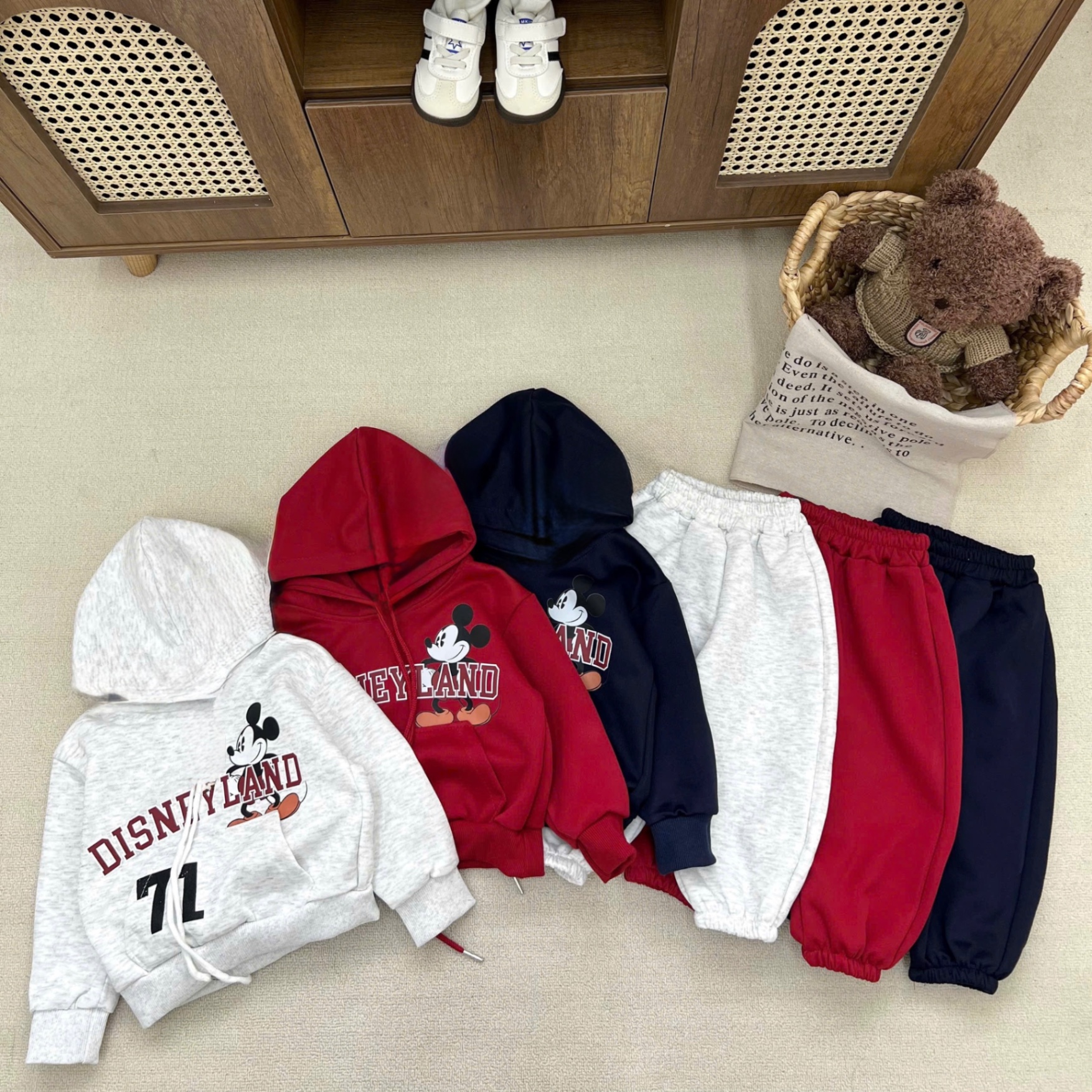 T029 - BỘ NỈ BÉ TRAI HAIDA HOODIE MŨ MICKEY DISNEY