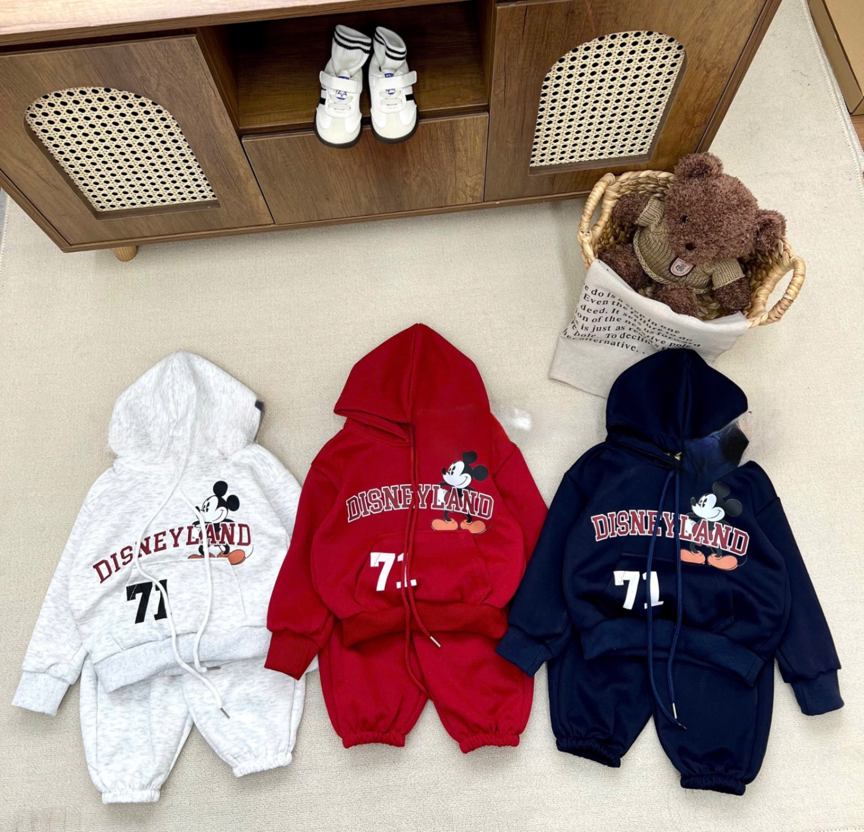 T029 - BỘ NỈ BÉ TRAI HAIDA HOODIE MŨ MICKEY DISNEY