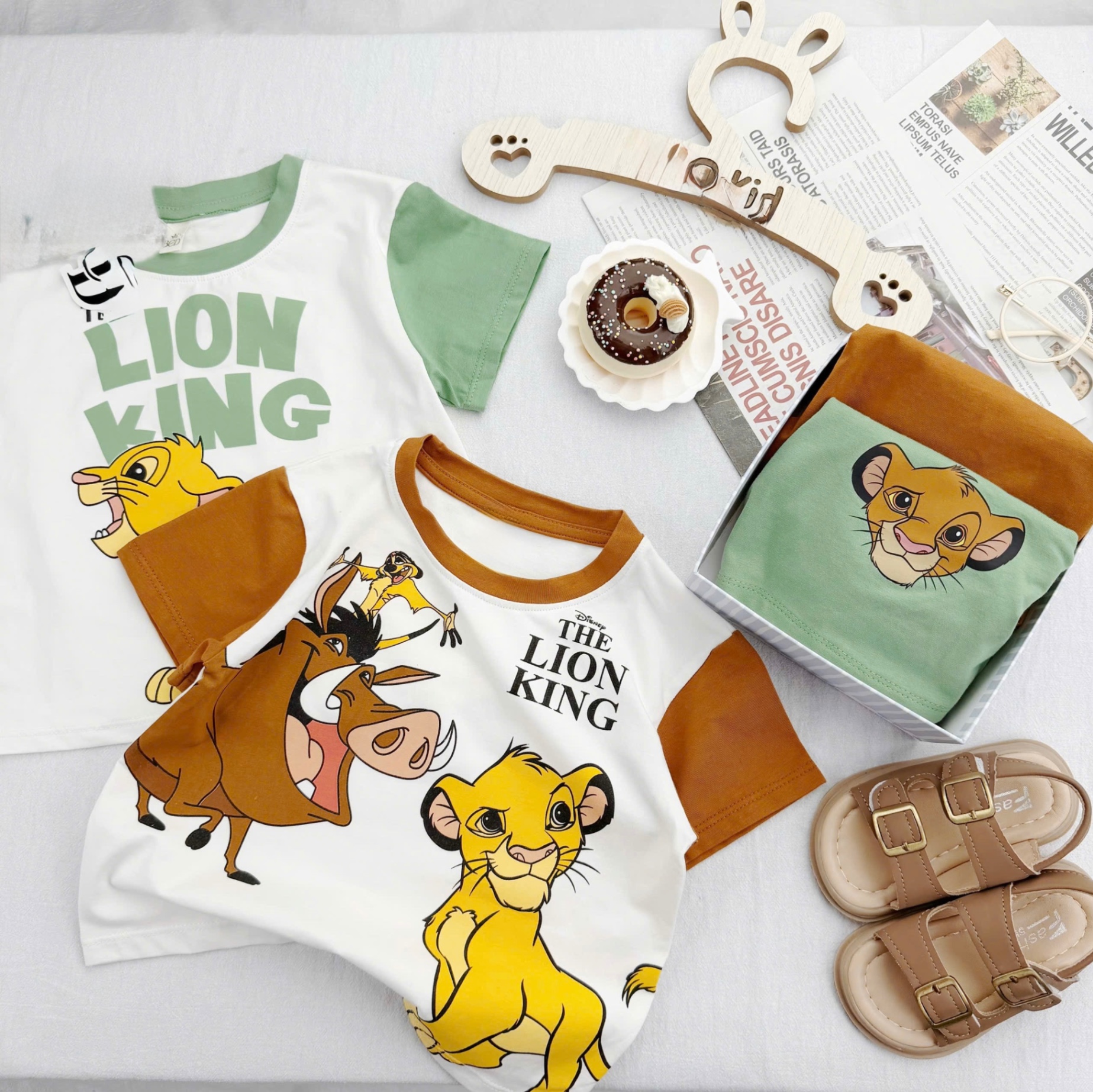 T030 - SET 2 BỘ ĐÙI BÉ TRAI LION KING nâu xanh