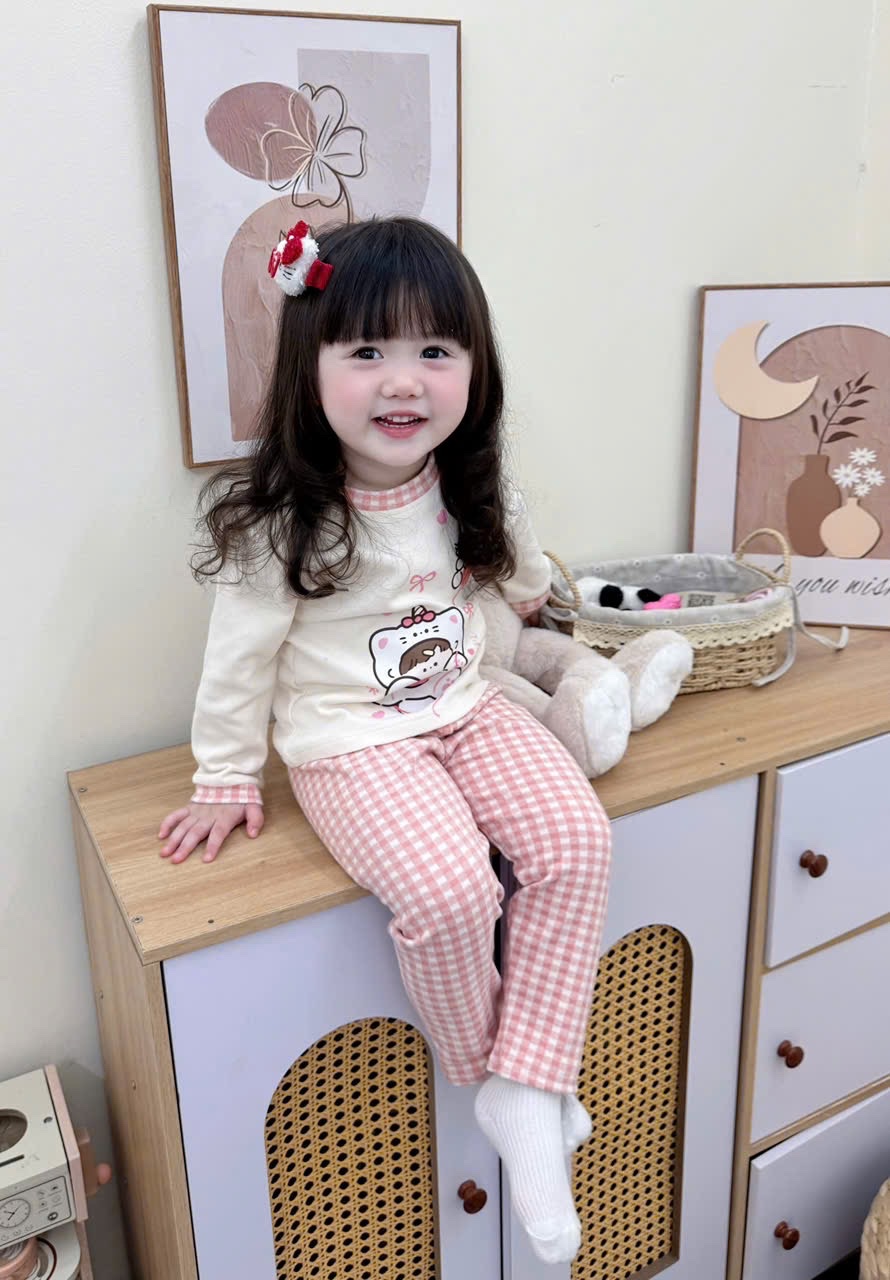 G827 - SET 2 BỘ BÉ GÁI ZIP LÔNG KITTY hồng be PHỐI KẺ