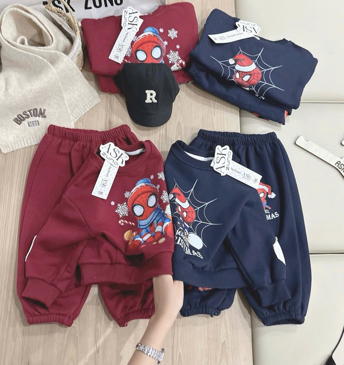 T031 - BỘ NỈ BÉ TRAI NOEL NHỆN SPIDERMAN