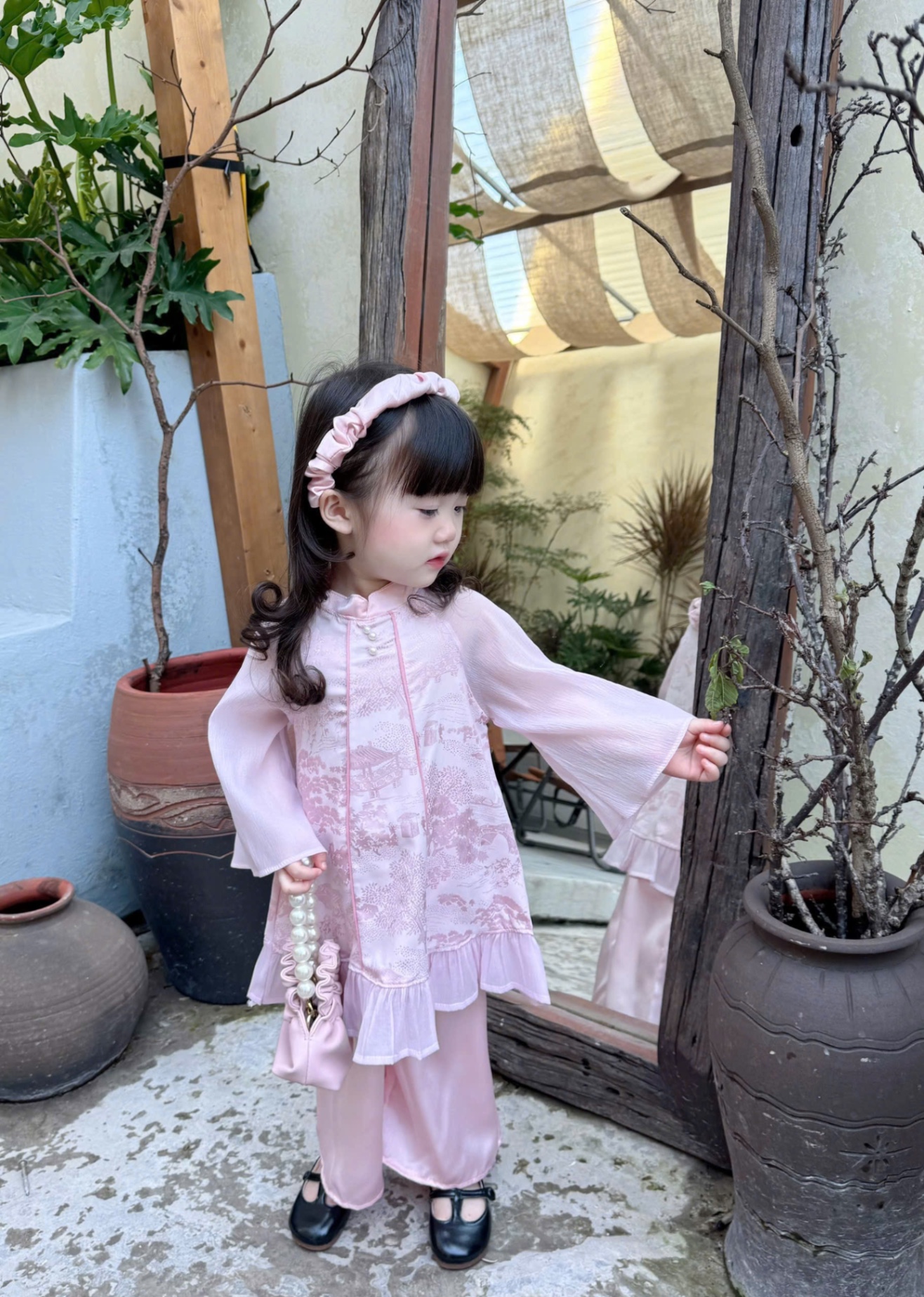 G833 - SET ÁO DÀI BÉ GÁI CỔ CÚC NGỌC TAY PHỐI TƠ