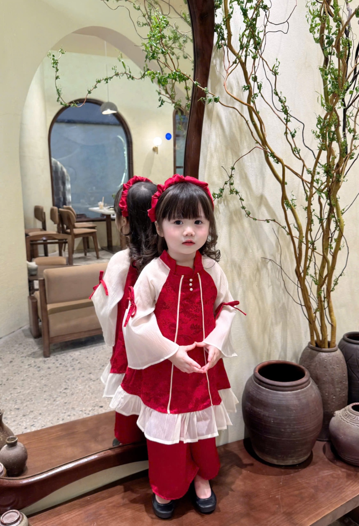 G833 - SET ÁO DÀI BÉ GÁI CỔ CÚC NGỌC TAY PHỐI TƠ