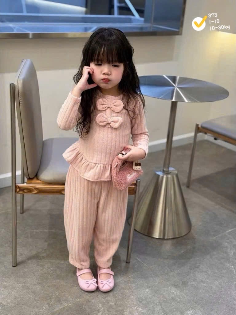 G832 - BỘ BÉ GÁI LEN THỎ BÈO GẤU ĐÍNH NƠ
